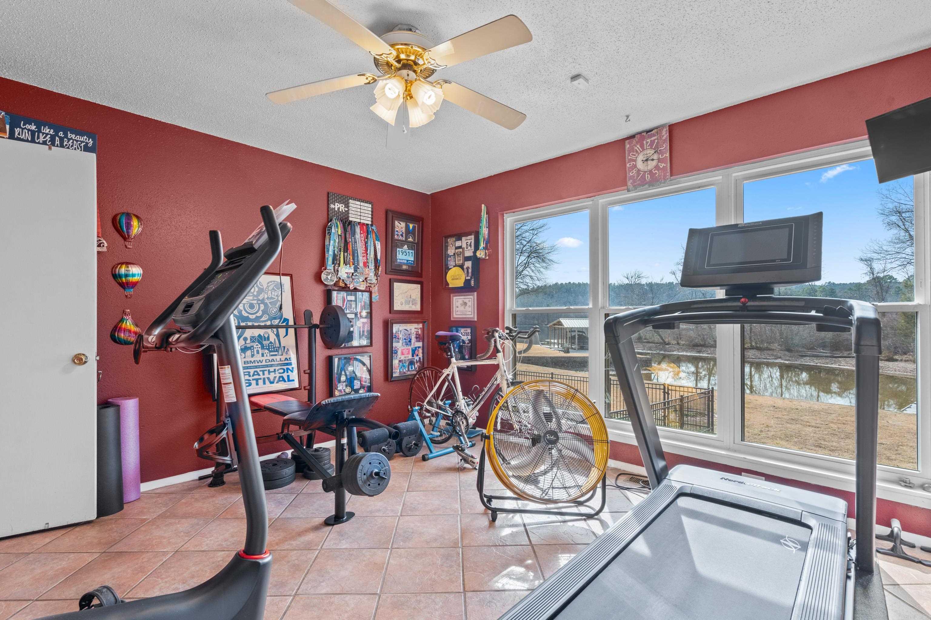 563 Kirschwood Dr  Hot Springs, AR