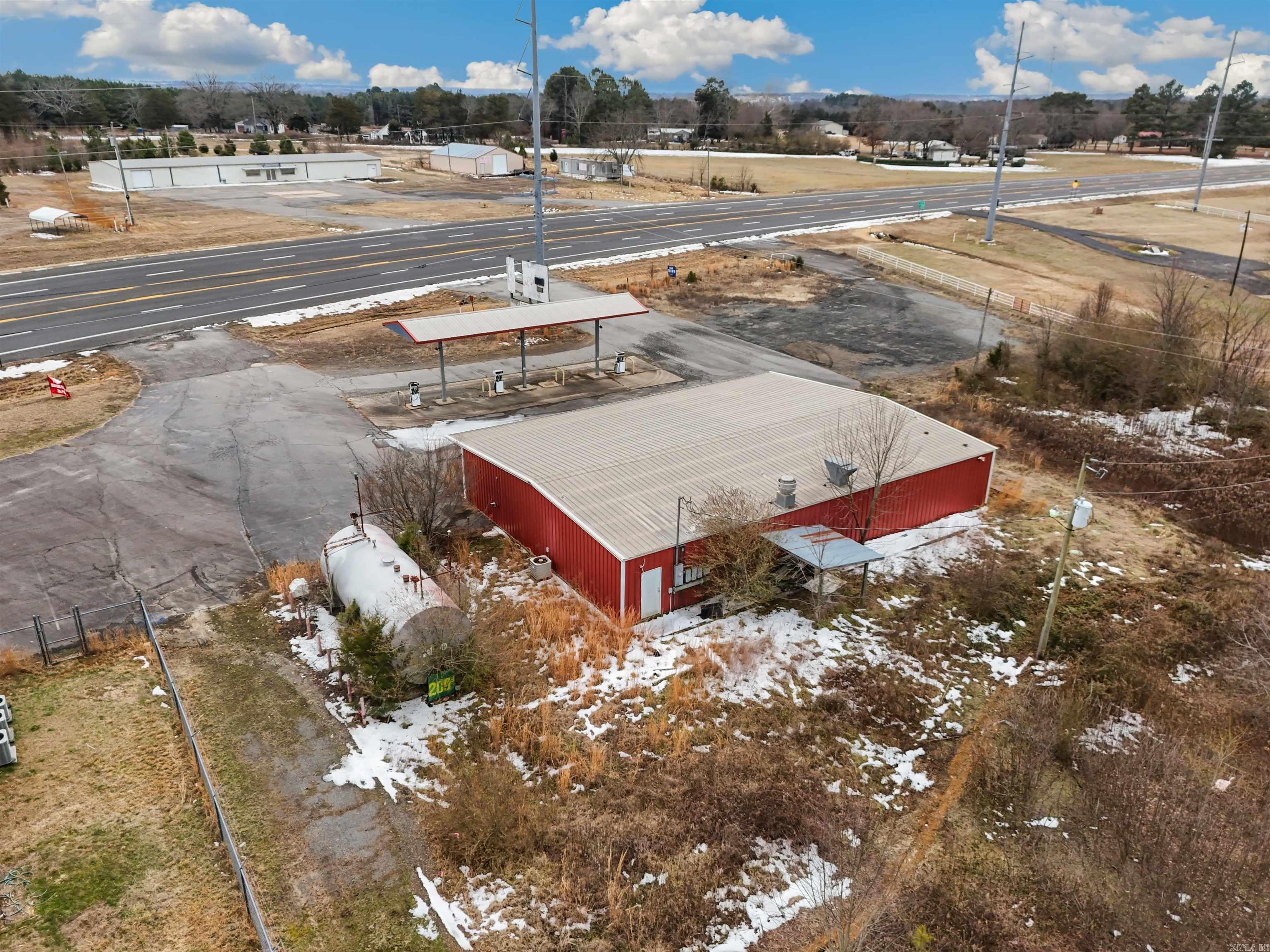 16508 S 65  Damascus, AR