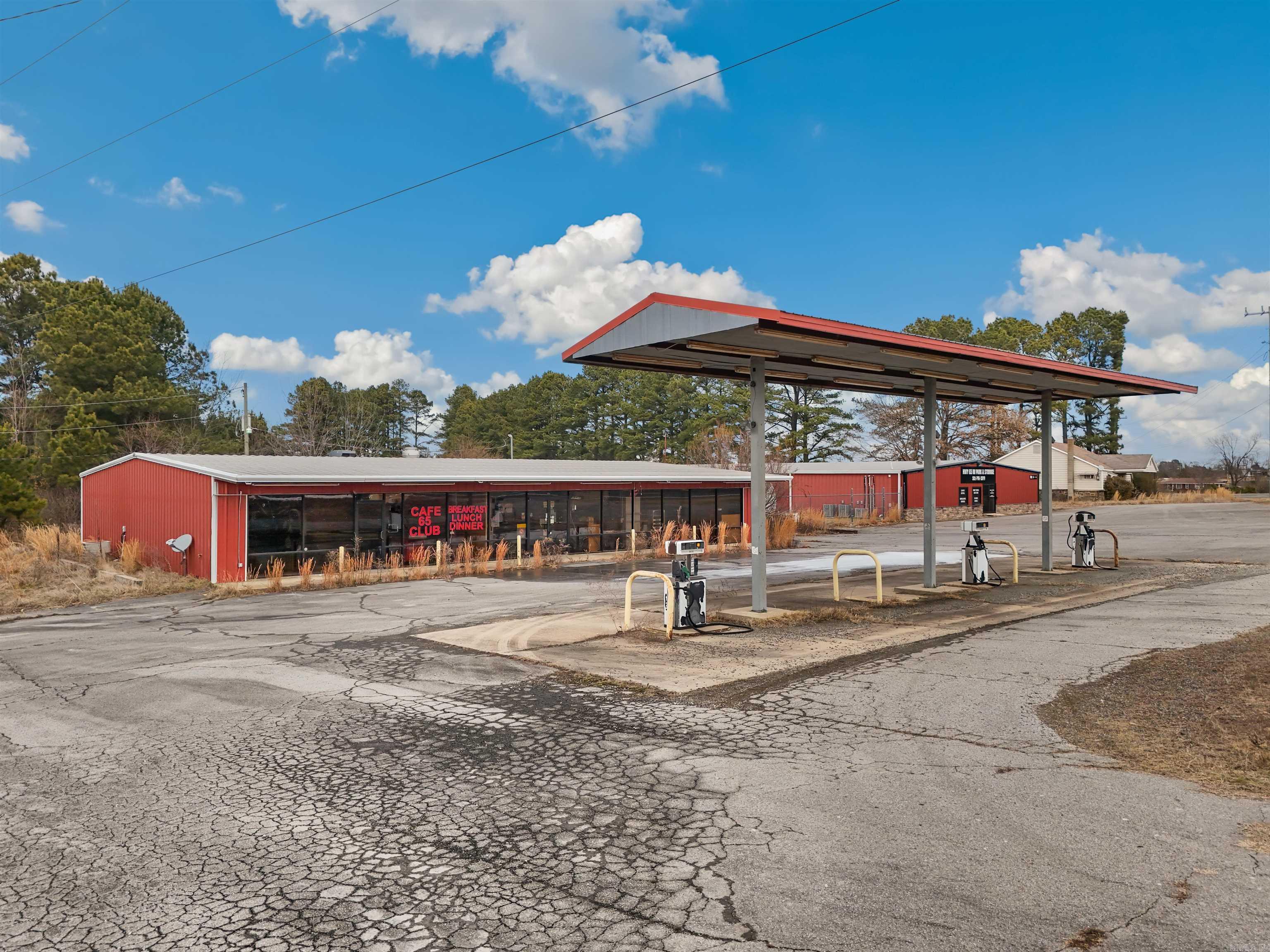 16508 S 65  Damascus, AR