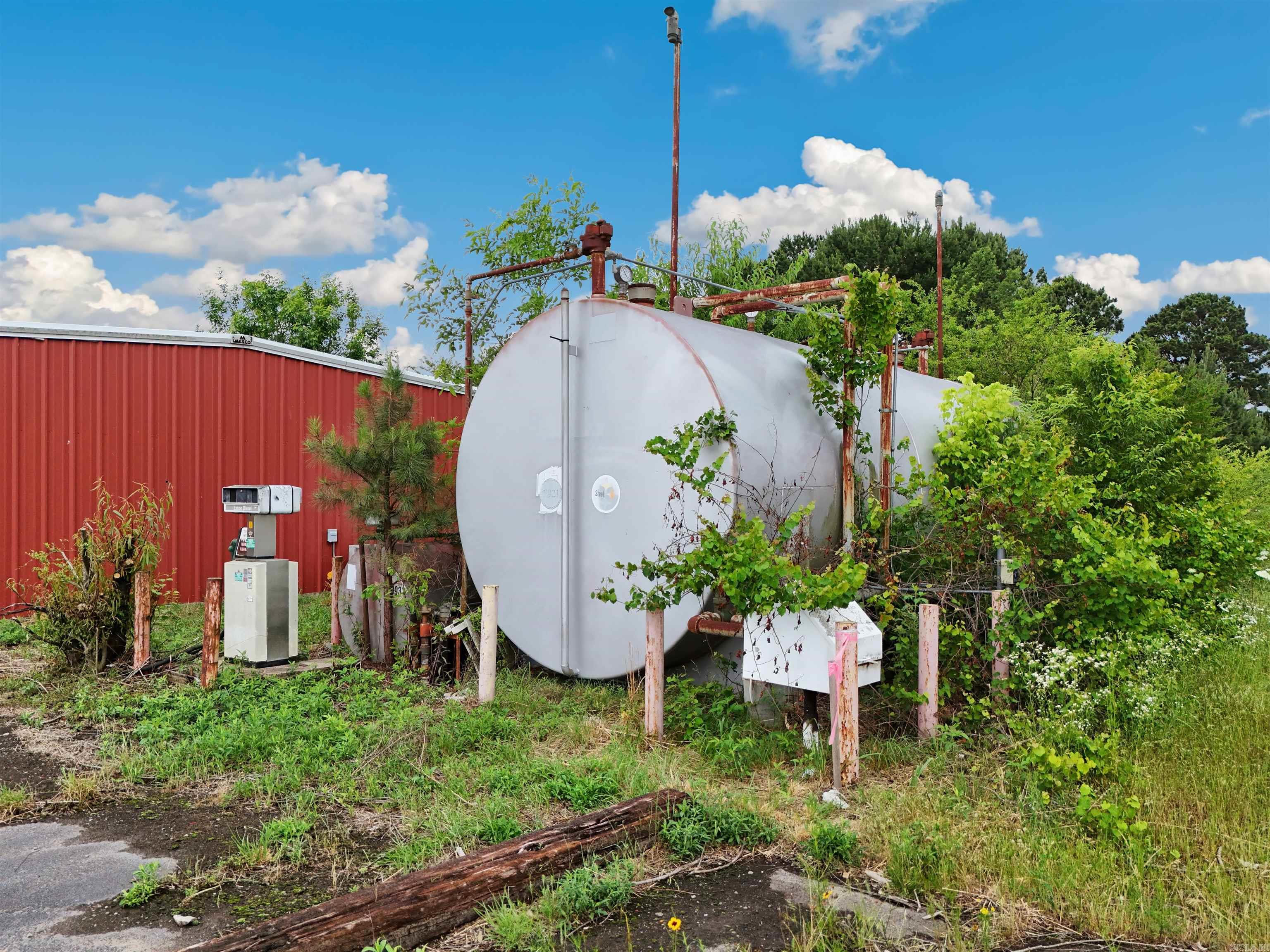 16508 S 65  Damascus, AR