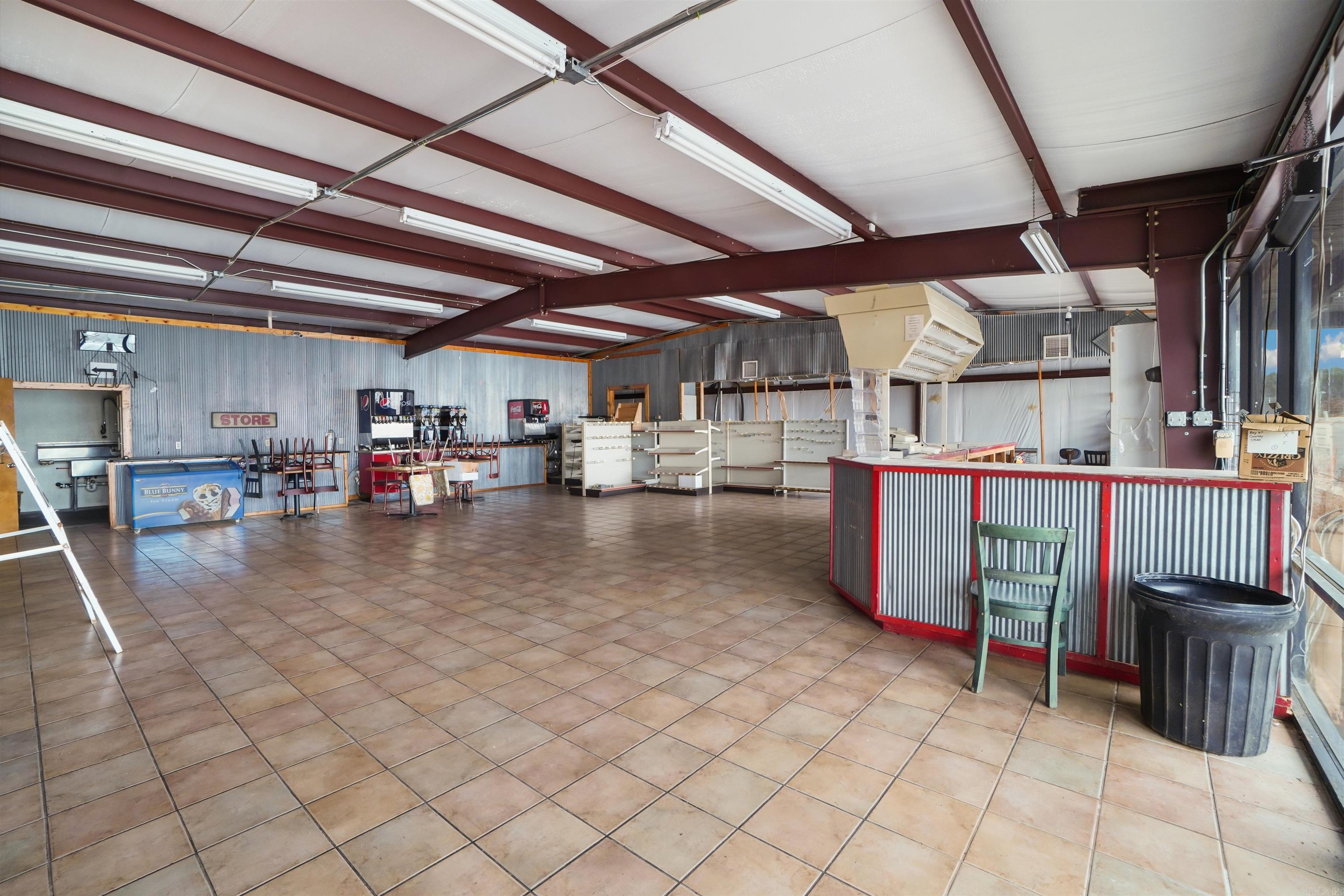 16508 S 65  Damascus, AR