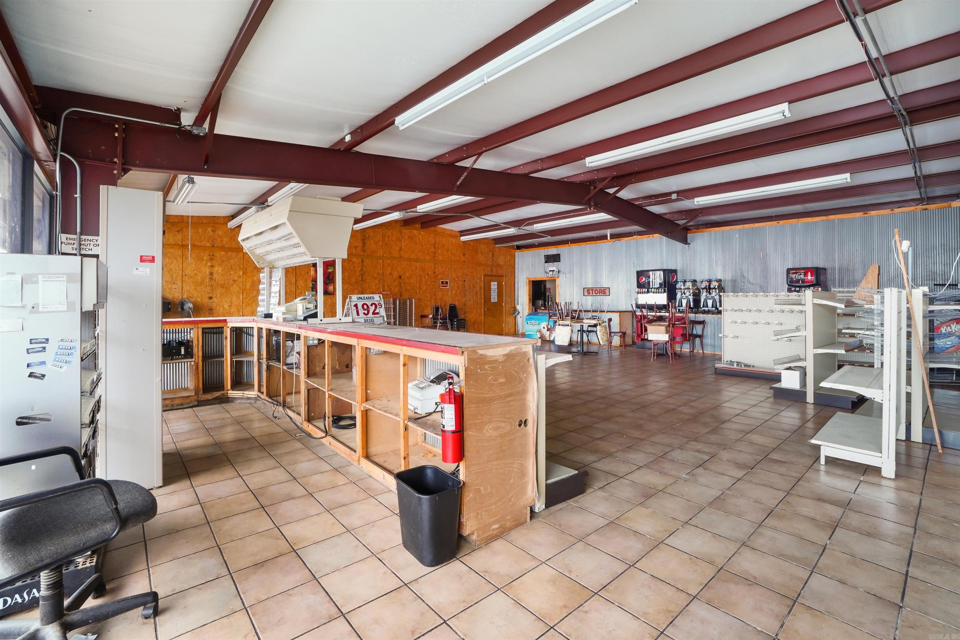 16508 S 65  Damascus, AR