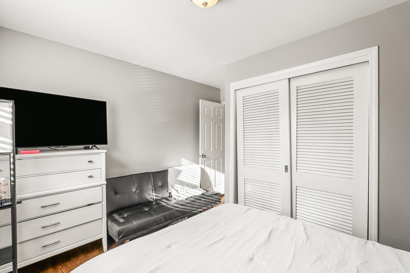 12 Tomahawk  Little Rock, AR