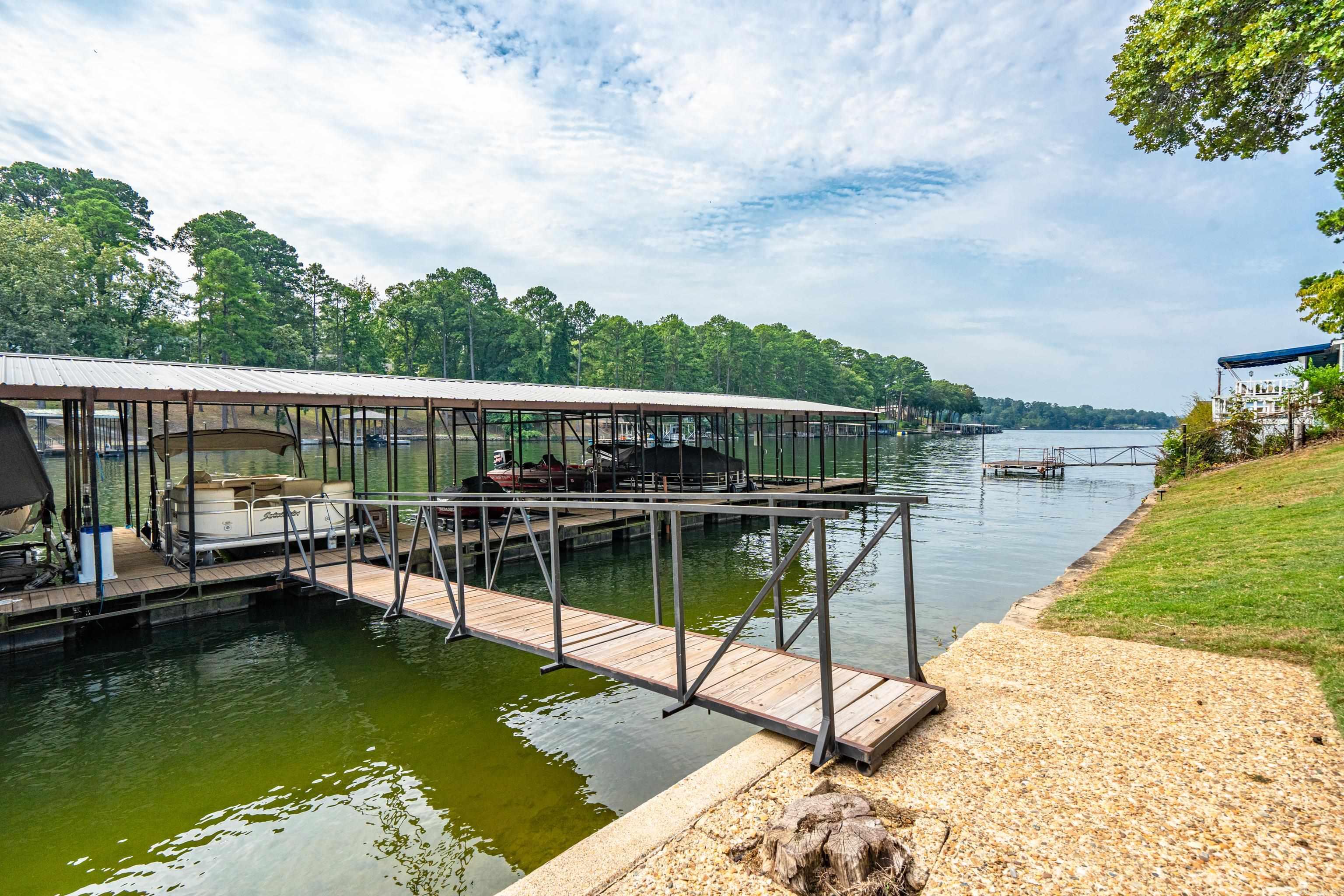 1141 Twin Points Rd  Hot Springs, AR