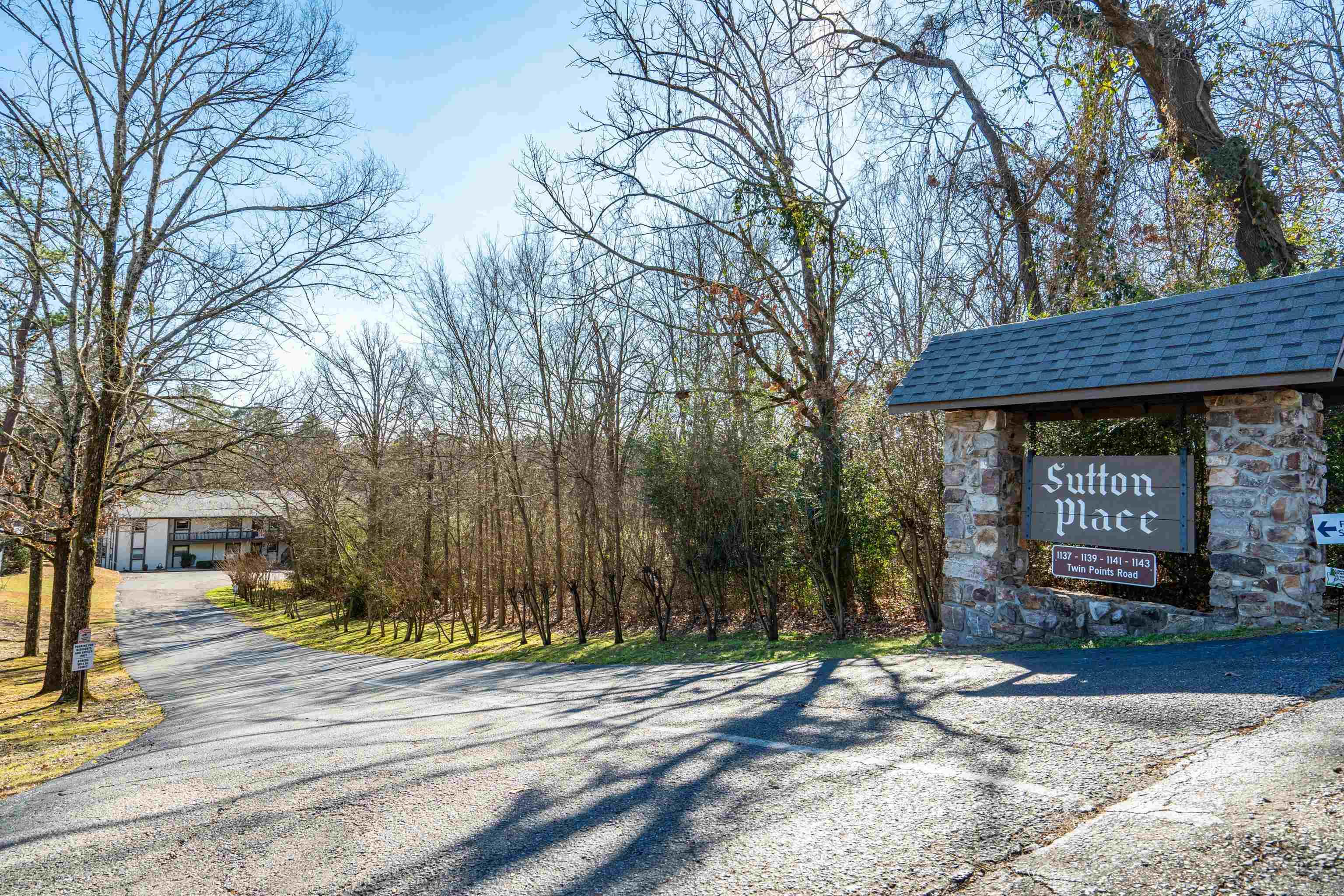 1141 Twin Points Rd  Hot Springs, AR