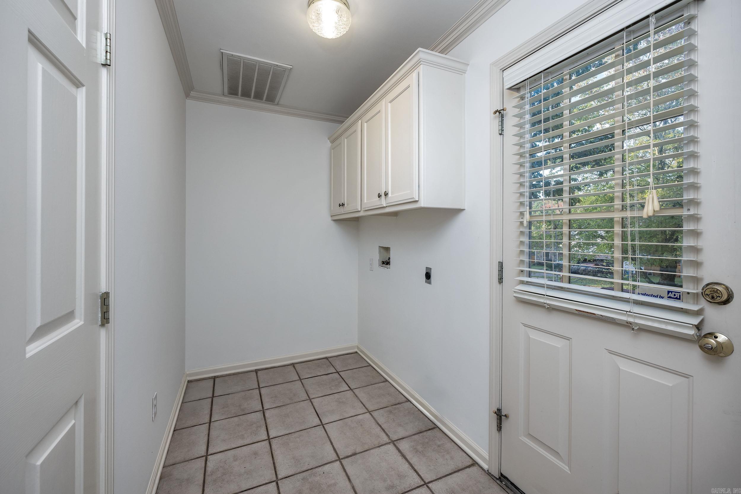 13515 Longtree  Little Rock, AR