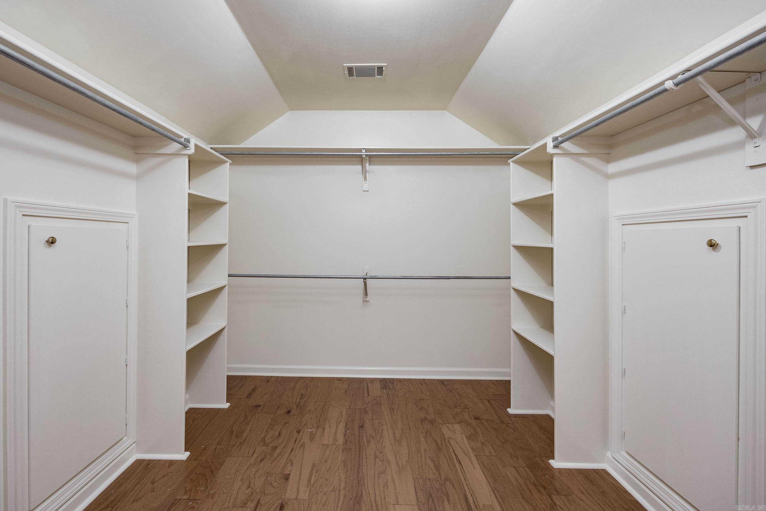 13515 Longtree  Little Rock, AR