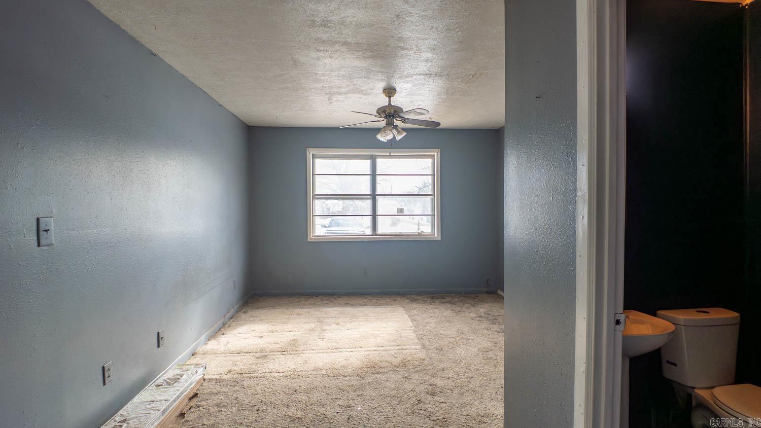 124 W 13th Street  Yellville, AR