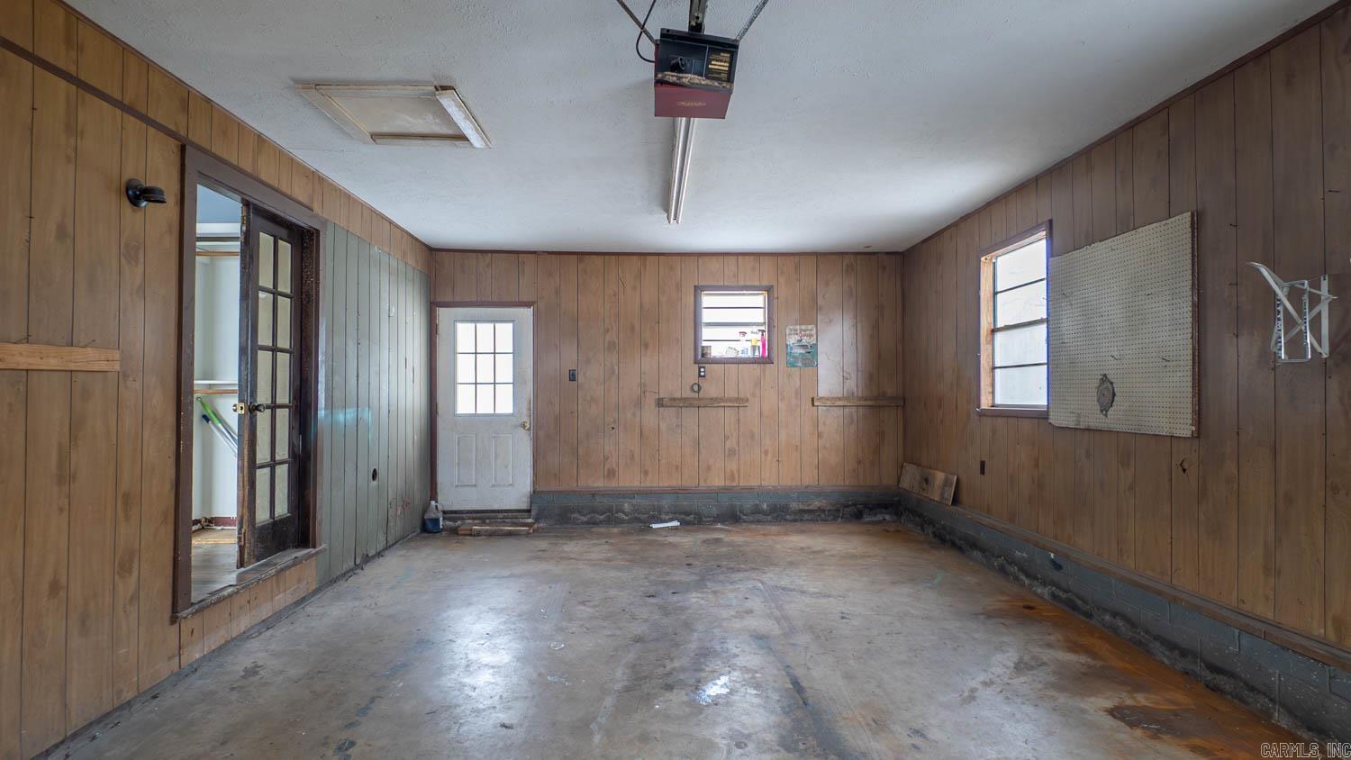 124 W 13th Street  Yellville, AR