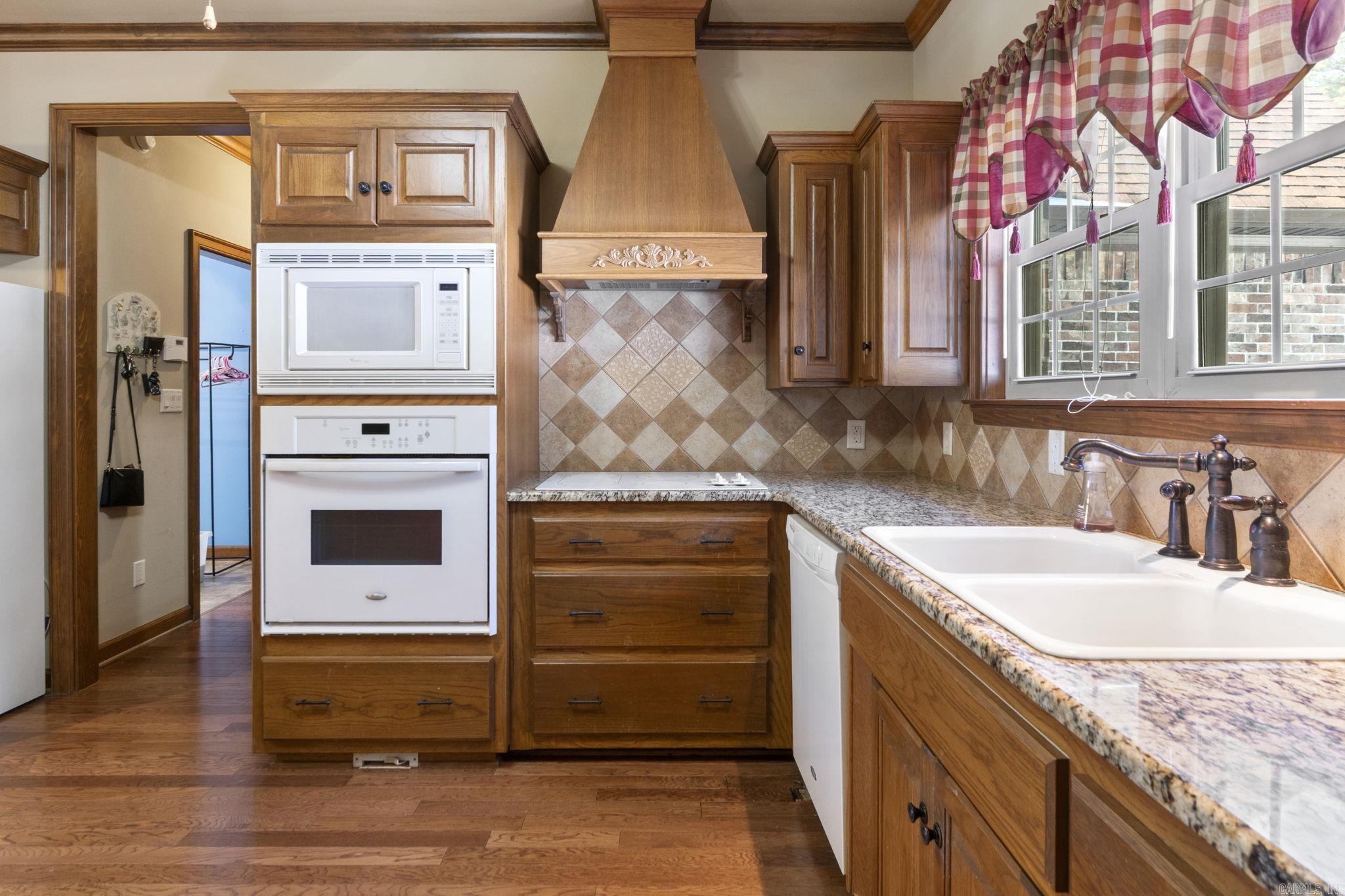 524 Scarlet Oaks Drive Benton, AR 72019