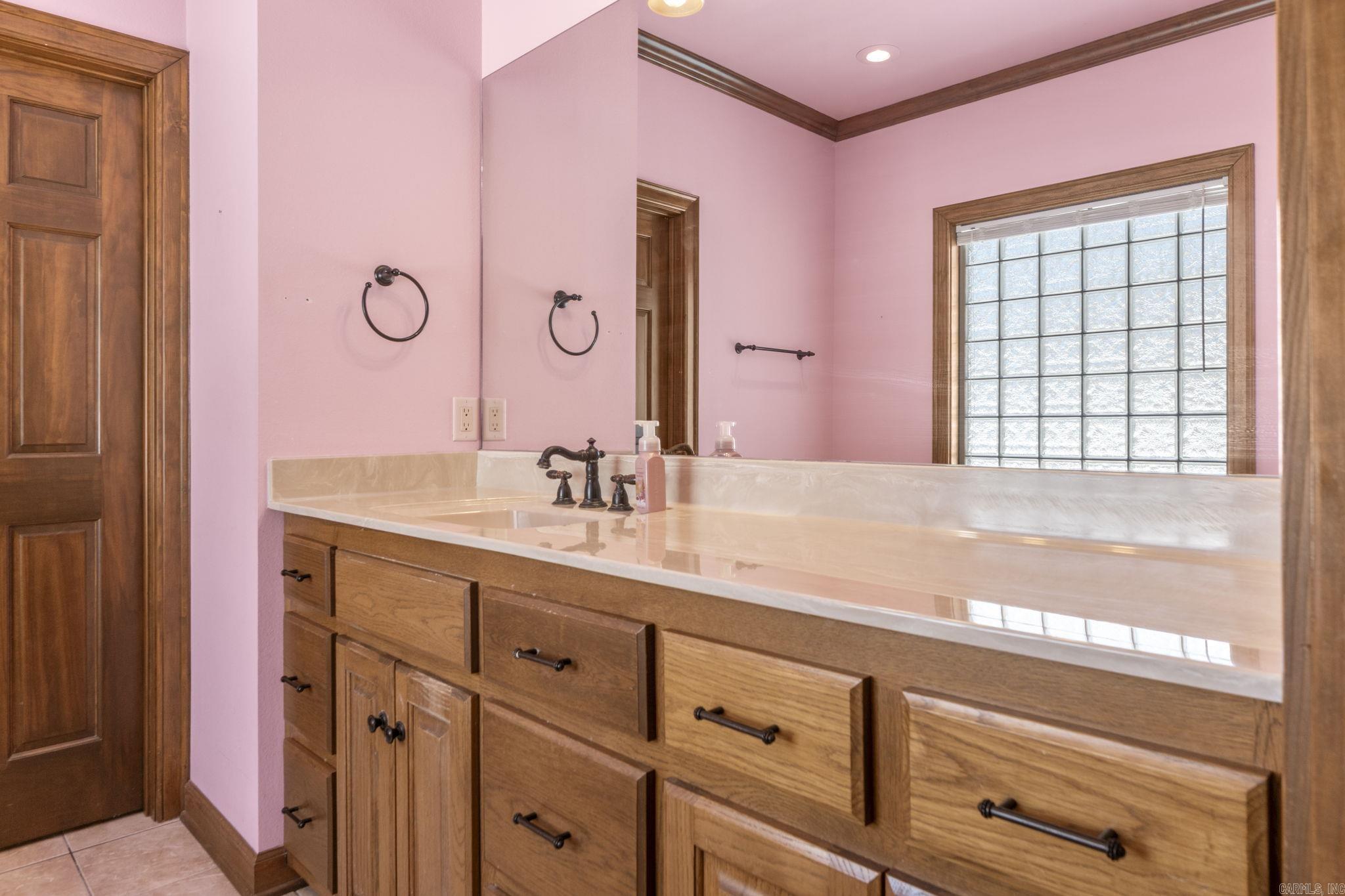 524 Scarlet Oaks Drive Benton, AR 72019