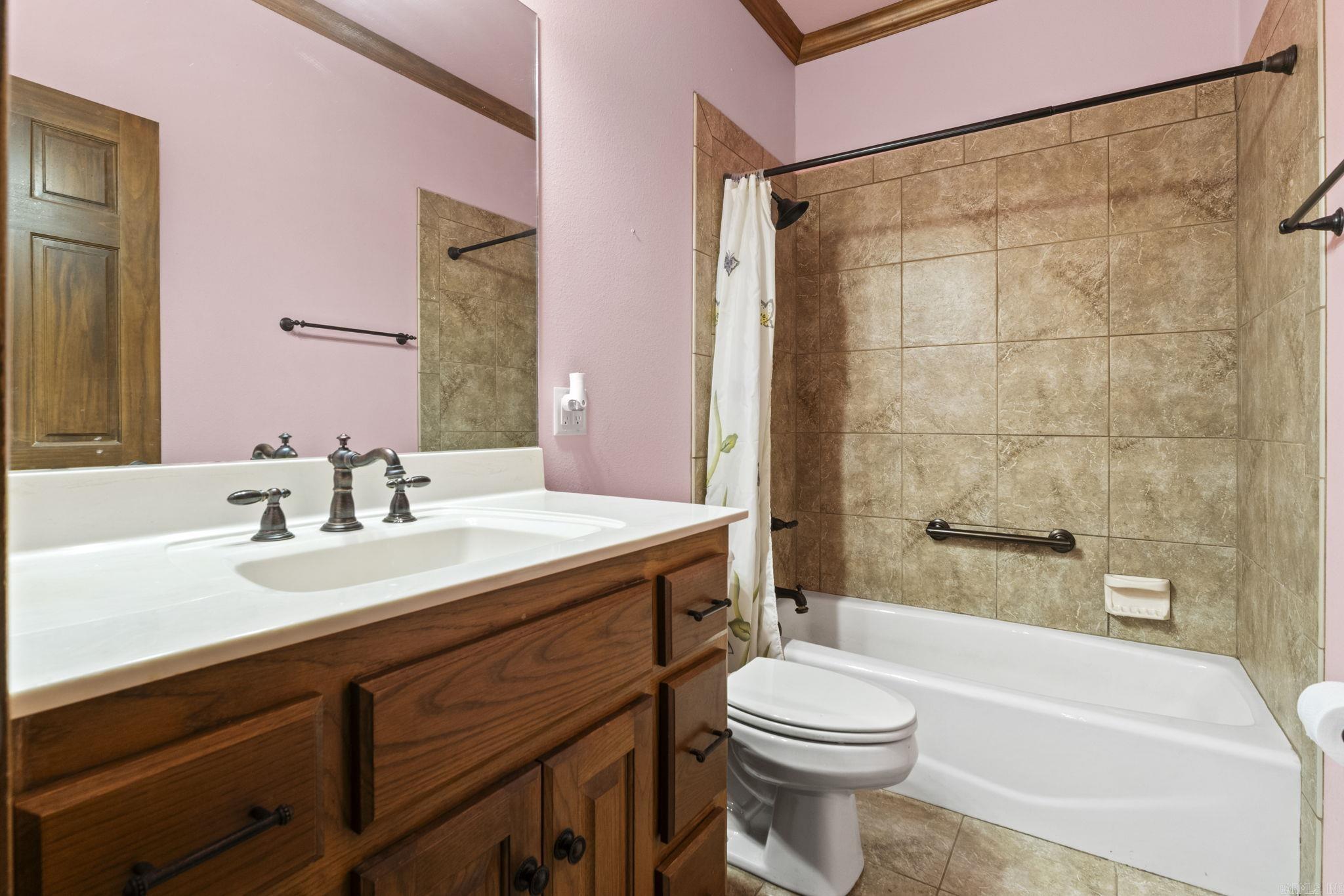 524 Scarlet Oaks Drive Benton, AR 72019