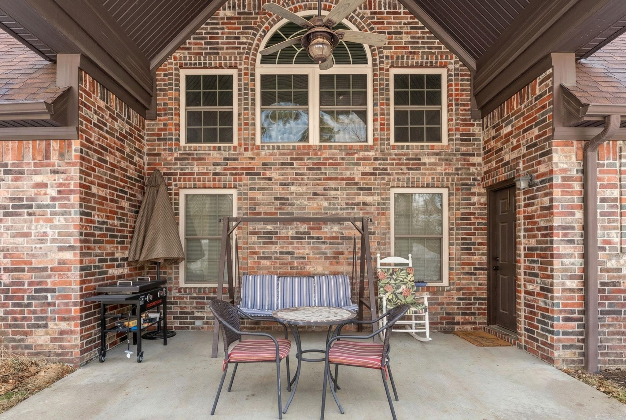 524 Scarlet Oaks Drive Benton, AR 72019