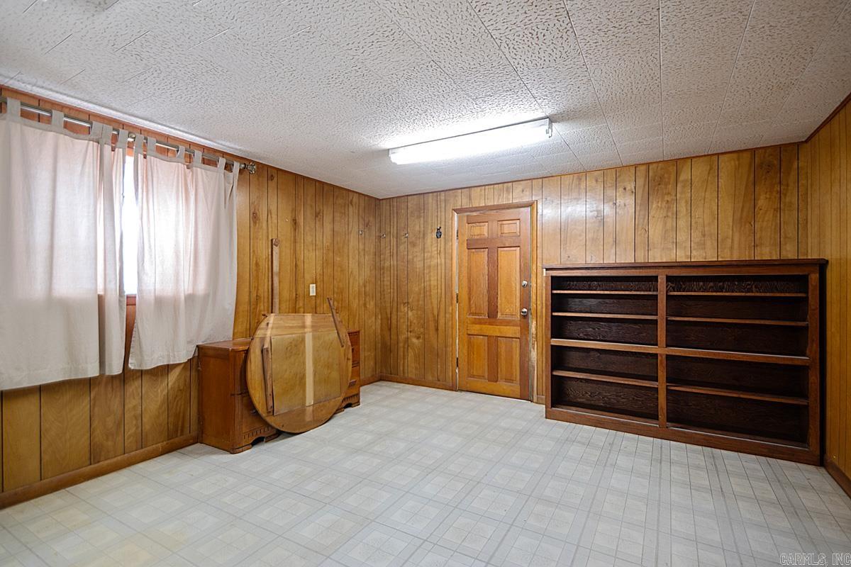 108 E 5th  Leola, AR