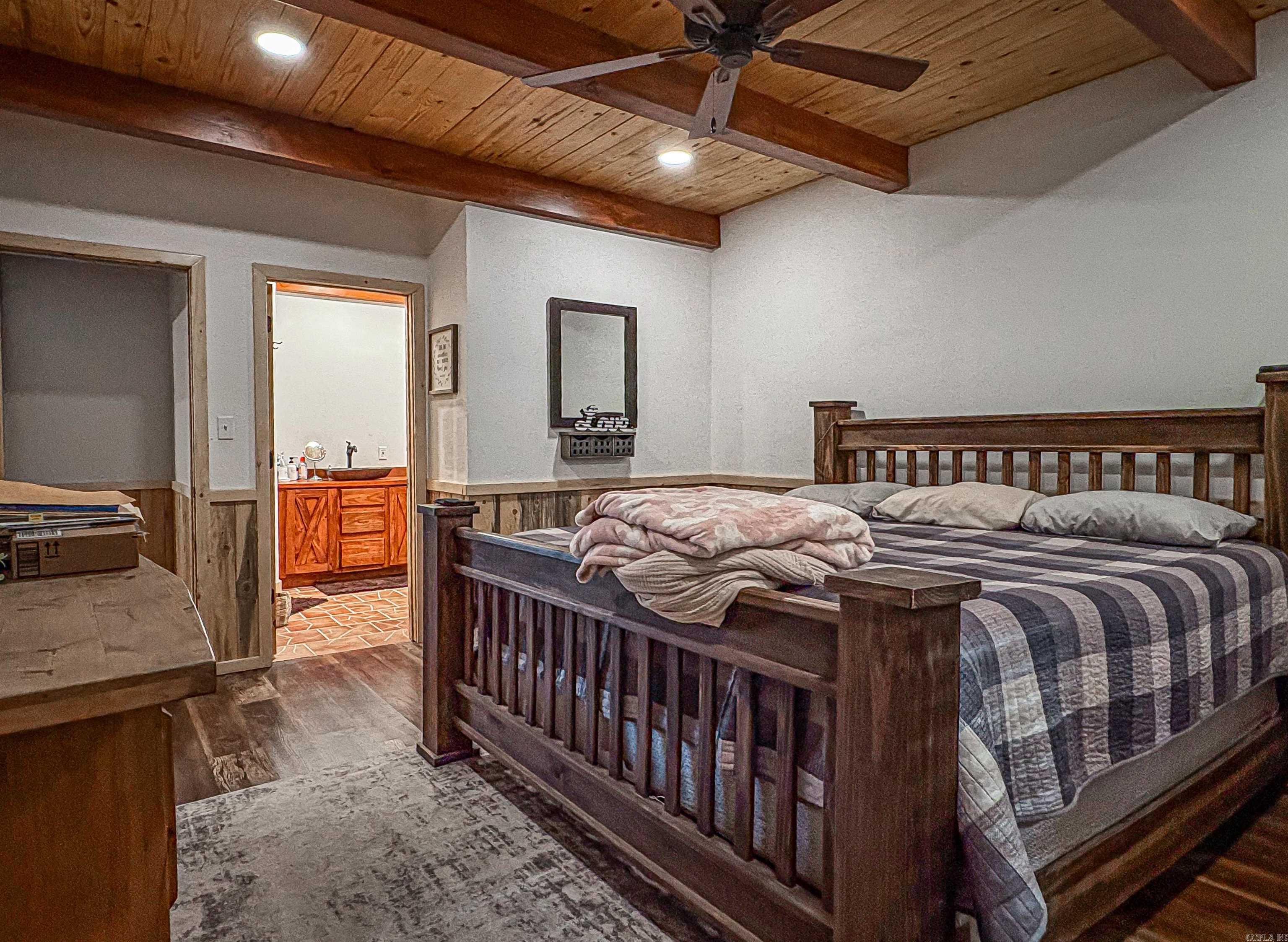 200 Searcy CO. 423  Saint Joe, AR