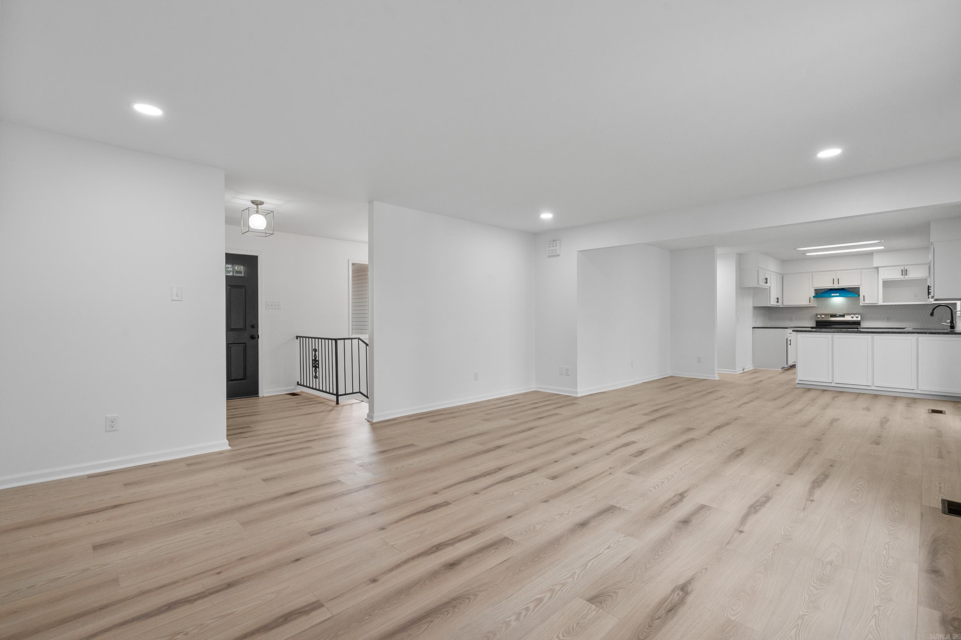 12 Alava  Hot Springs Village, AR