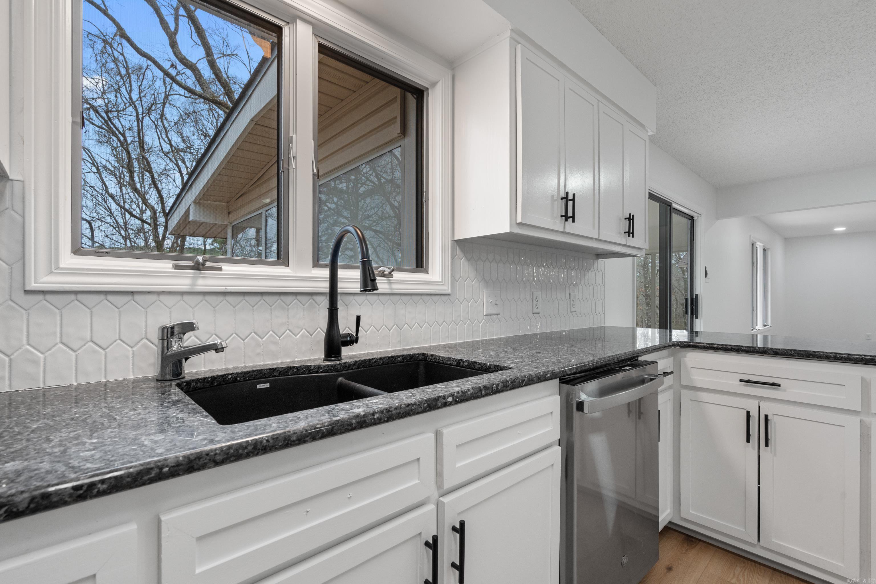 12 Alava  Hot Springs Village, AR