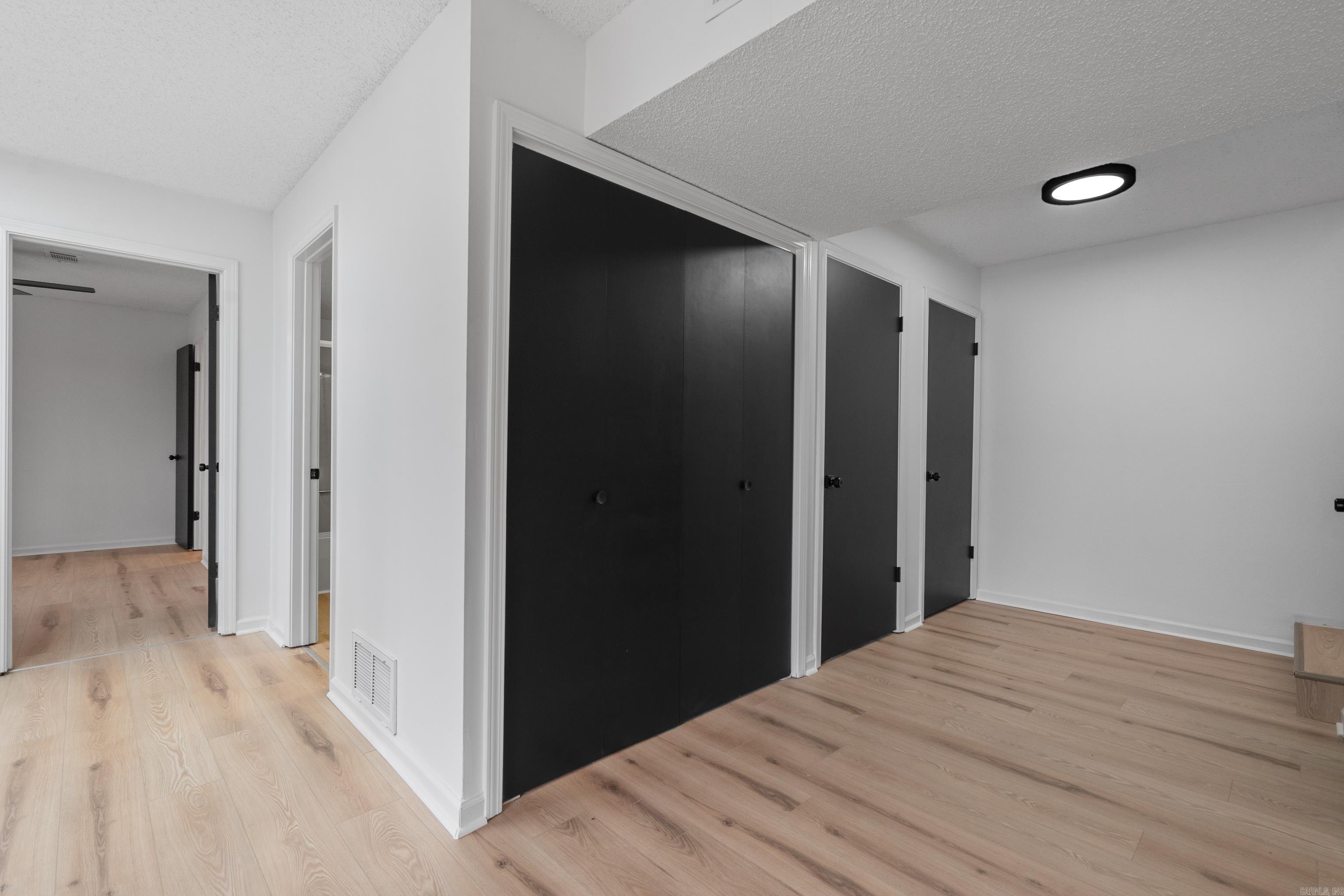 12 Alava  Hot Springs Village, AR