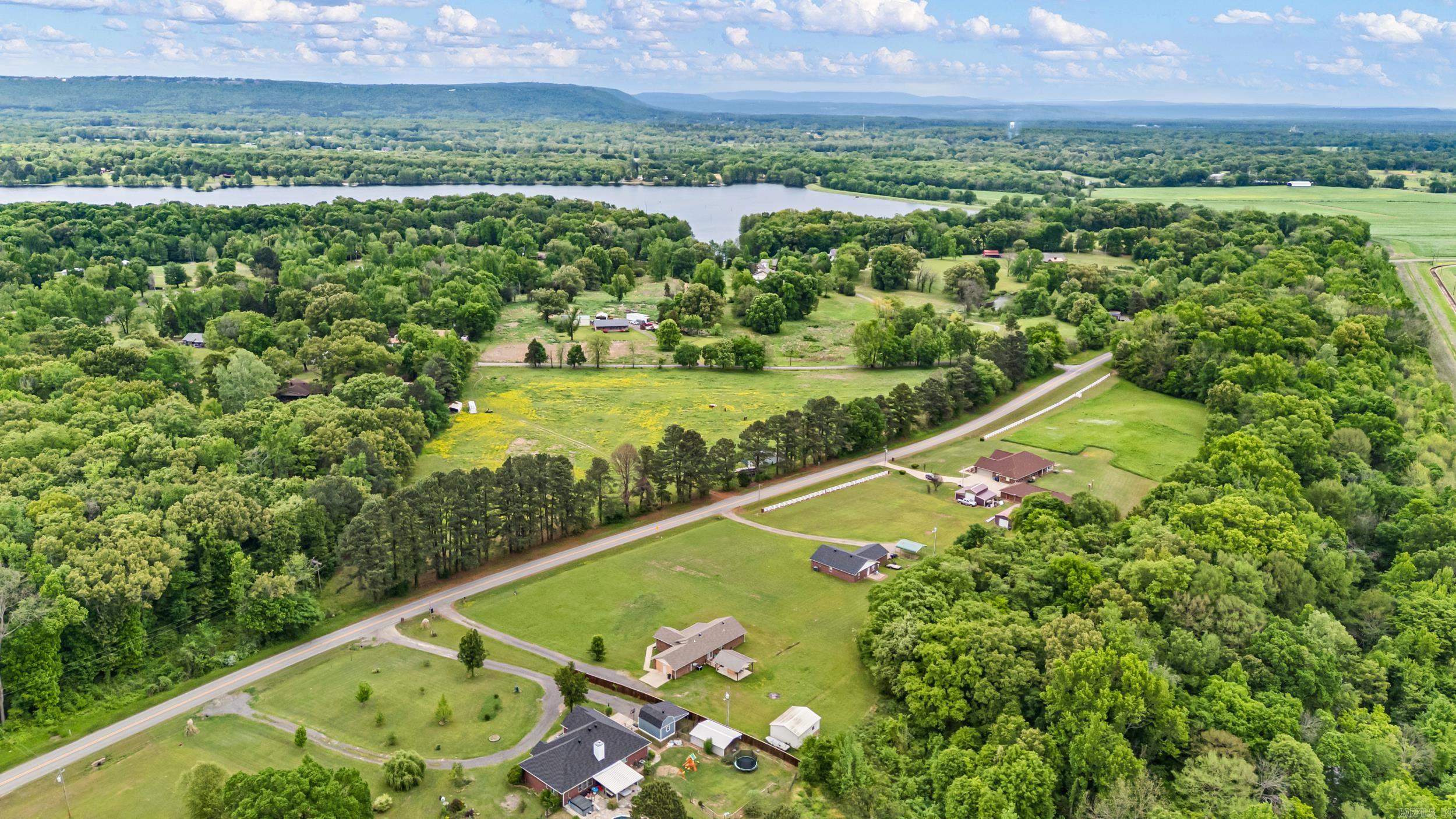 4546 S Sr 105  Atkins, AR