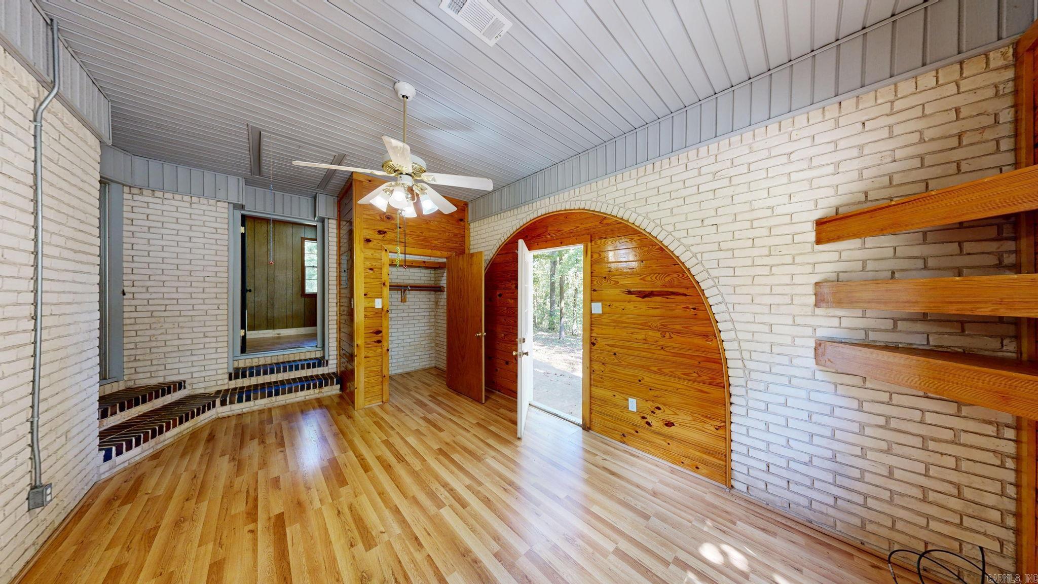 250 Mission  Malvern, AR