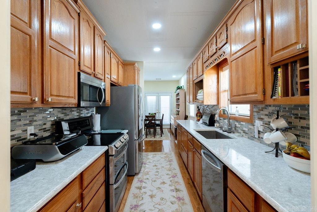 608 River Oaks  Searcy, AR