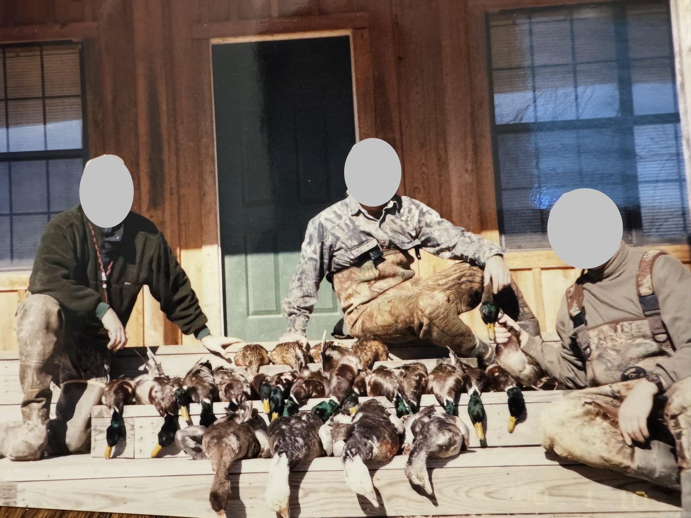 1307 Jones Island  Georgetown, AR