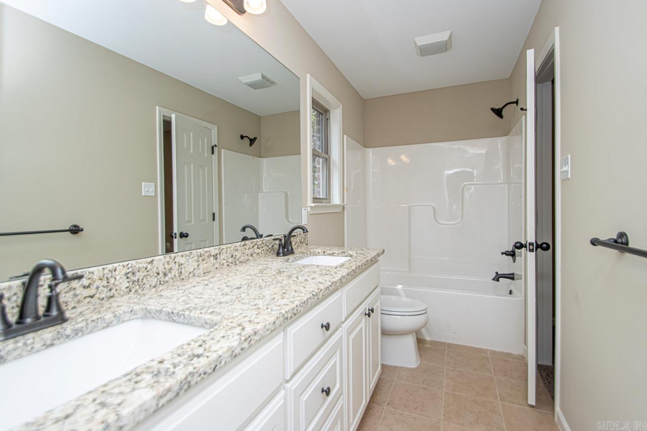 2700 E Maryland  Sherwood, AR