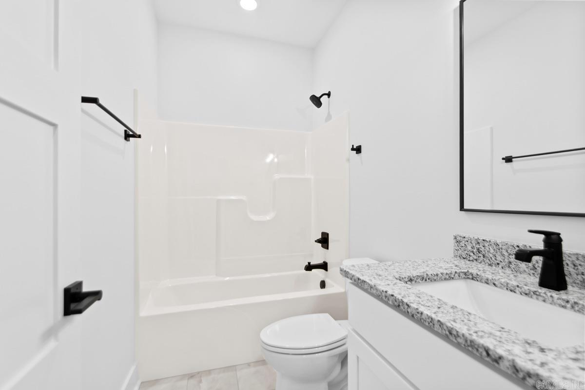 6201 Creekwater  Bryant, AR