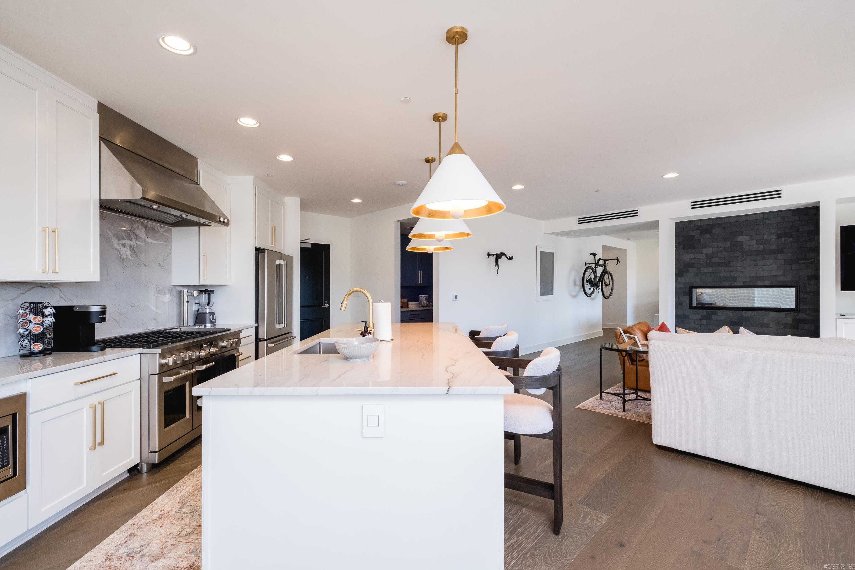 3700 Cantrell Road #1103  Little Rock, AR