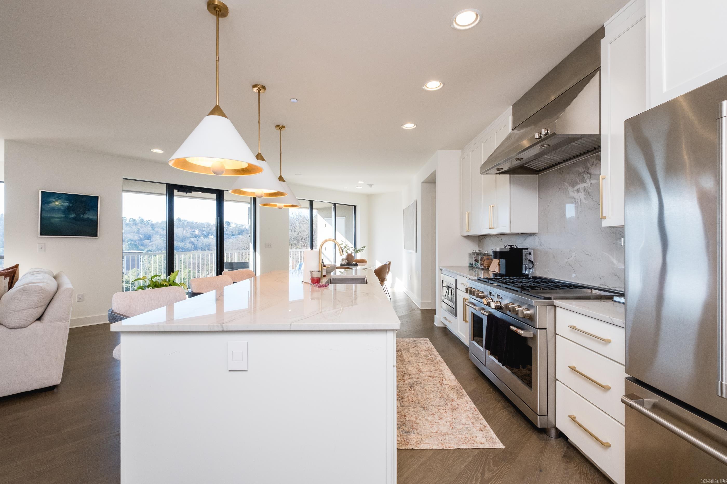 3700 Cantrell Road #1103  Little Rock, AR