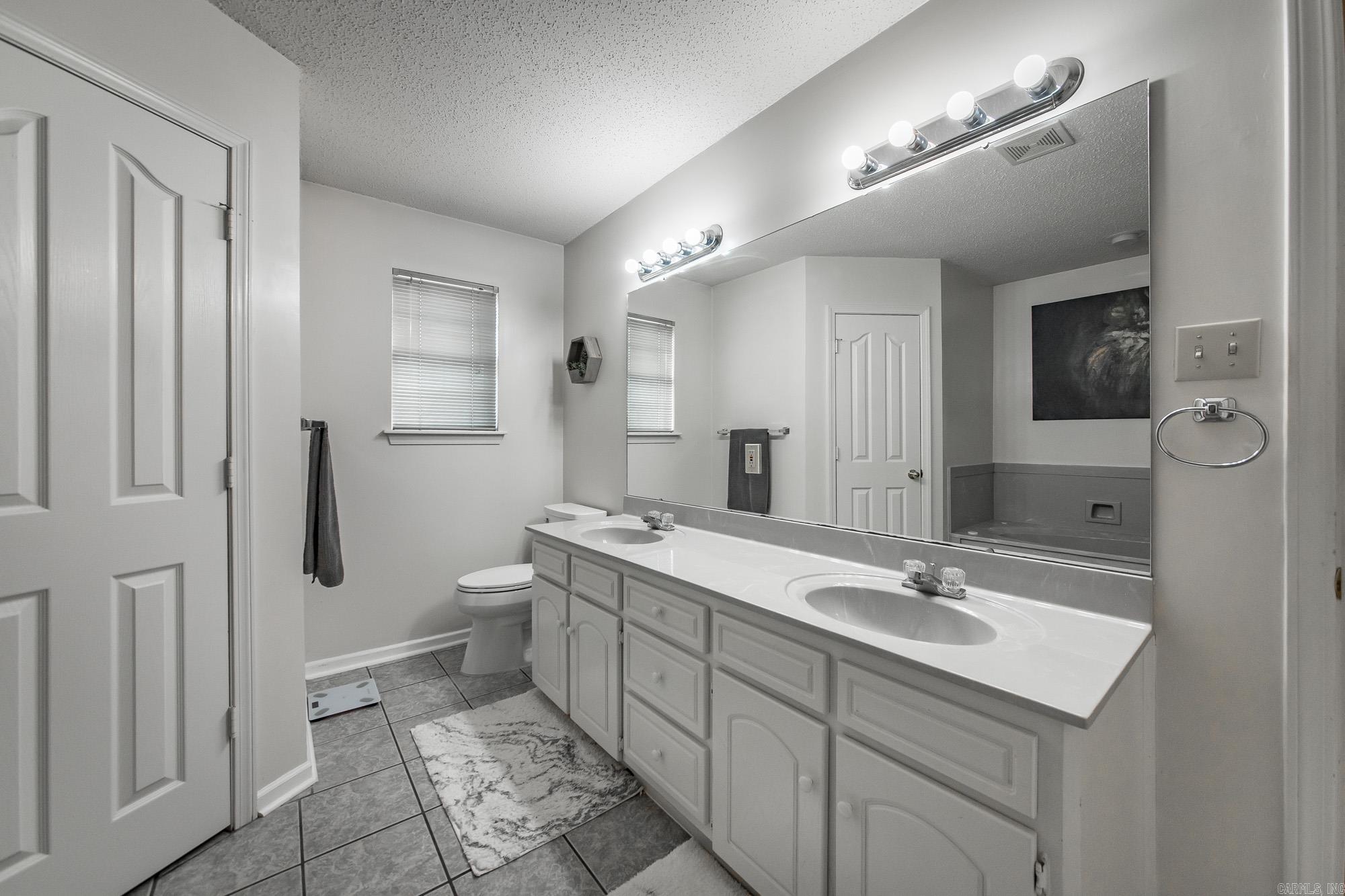 6 Crestwood  Cabot, AR