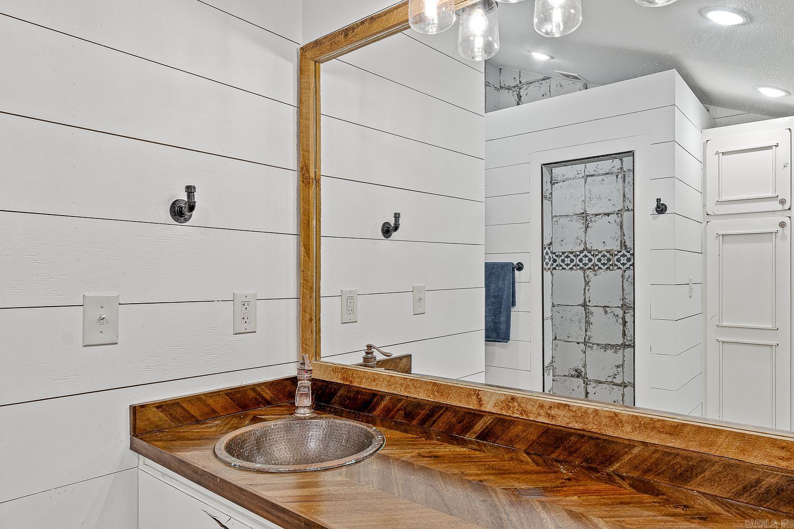 1323 CR 304  Jonesboro, AR