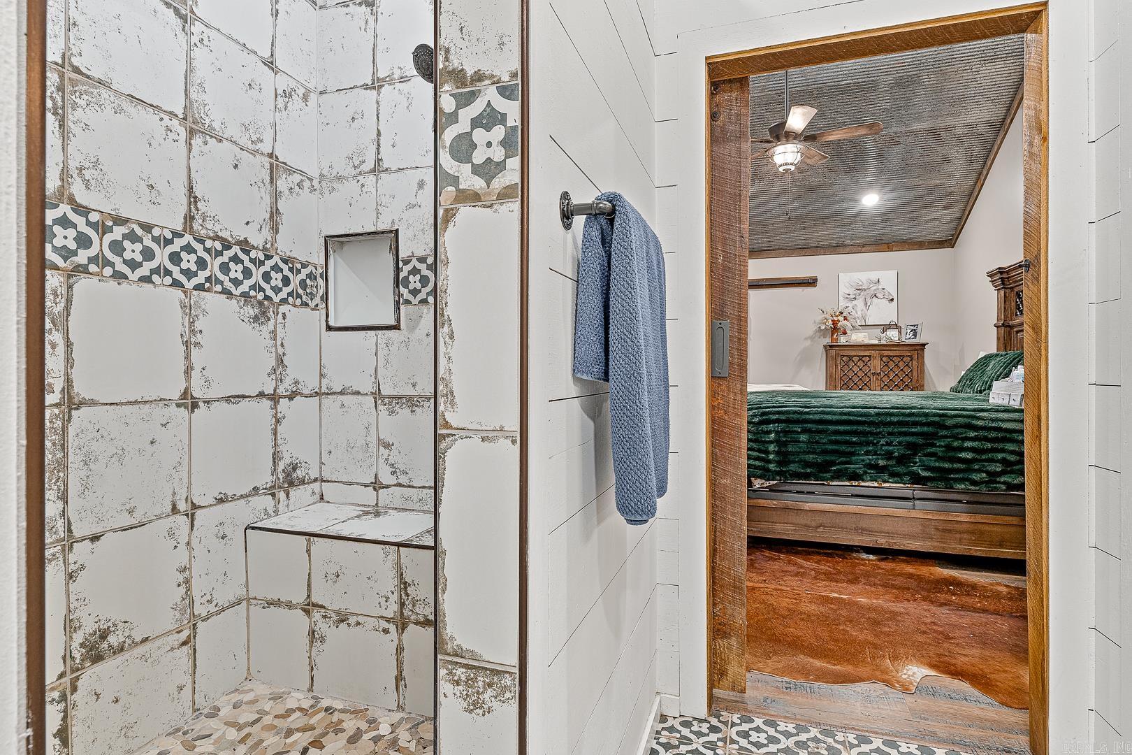 1323 County Road 304  Jonesboro, AR