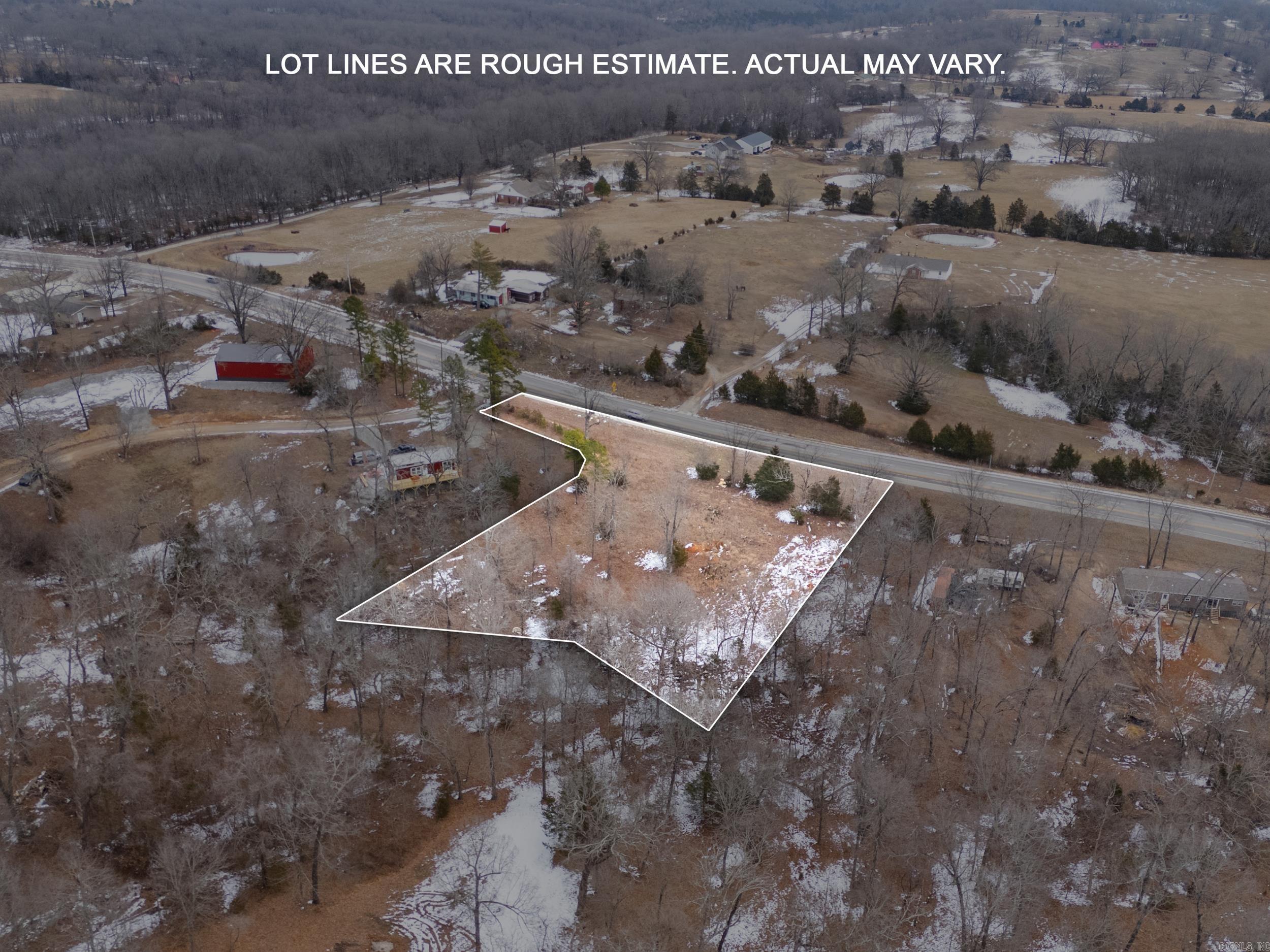 483 Oakwood Acres Circle  Flippin, AR