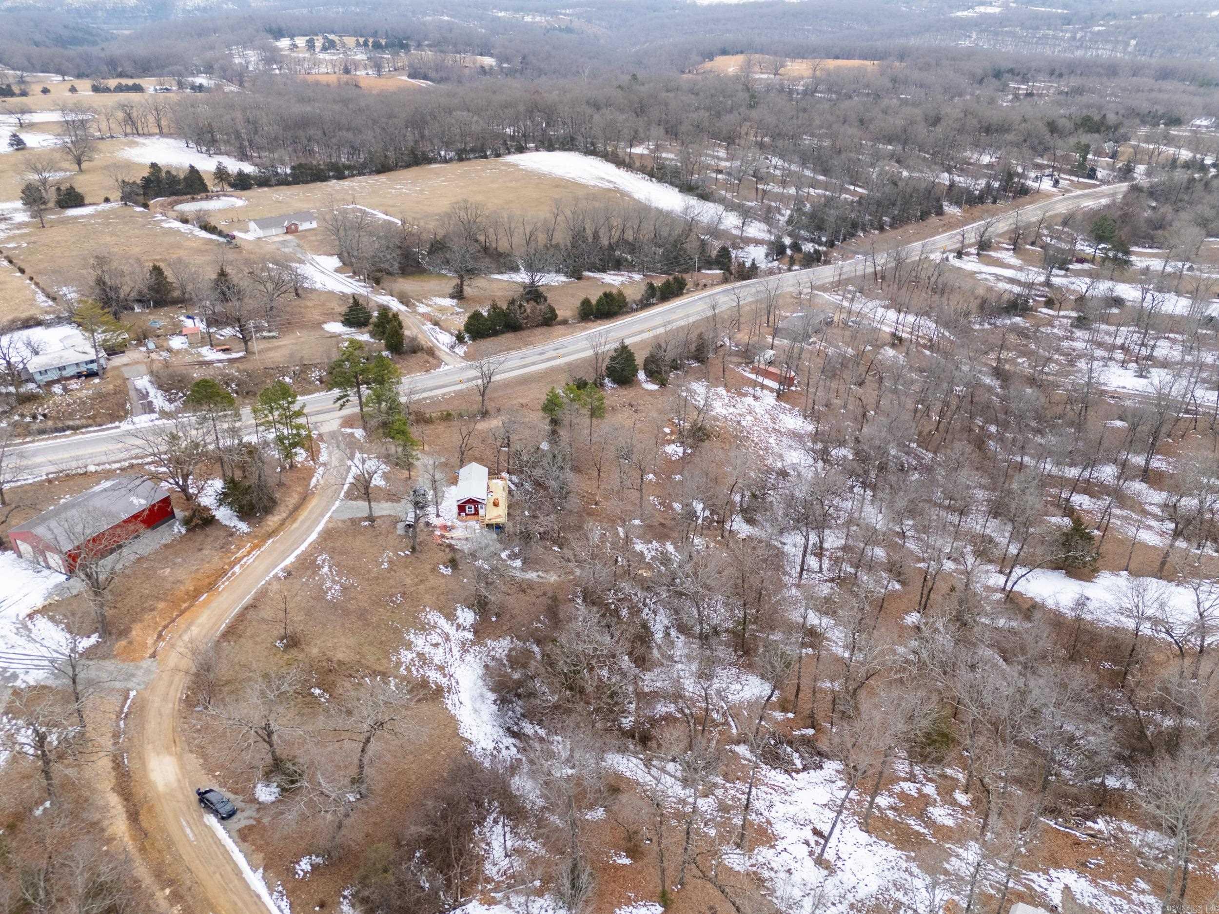 483 Oakwood Acres Circle  Flippin, AR