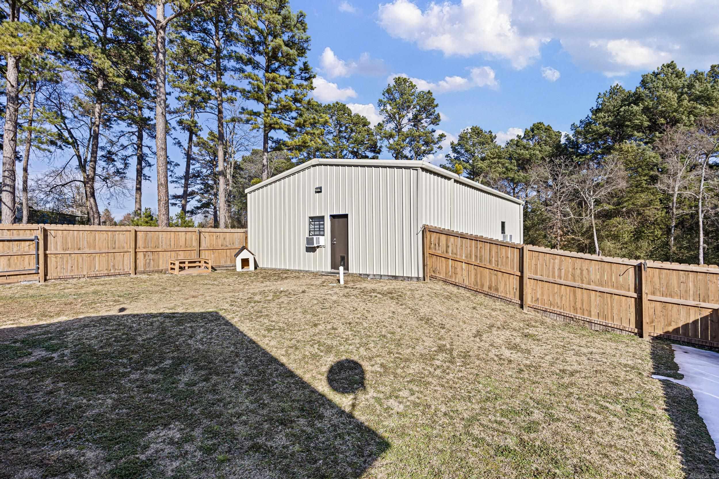 616 State Hwy 393  Delaware, AR