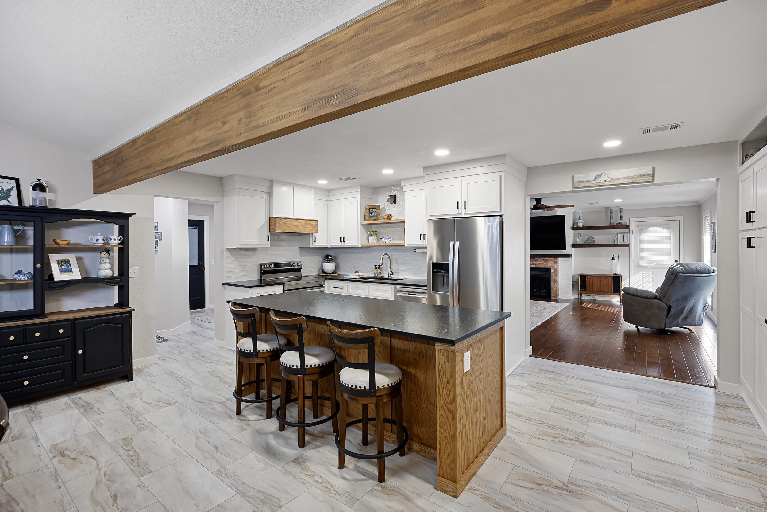 616 State Hwy 393  Delaware, AR