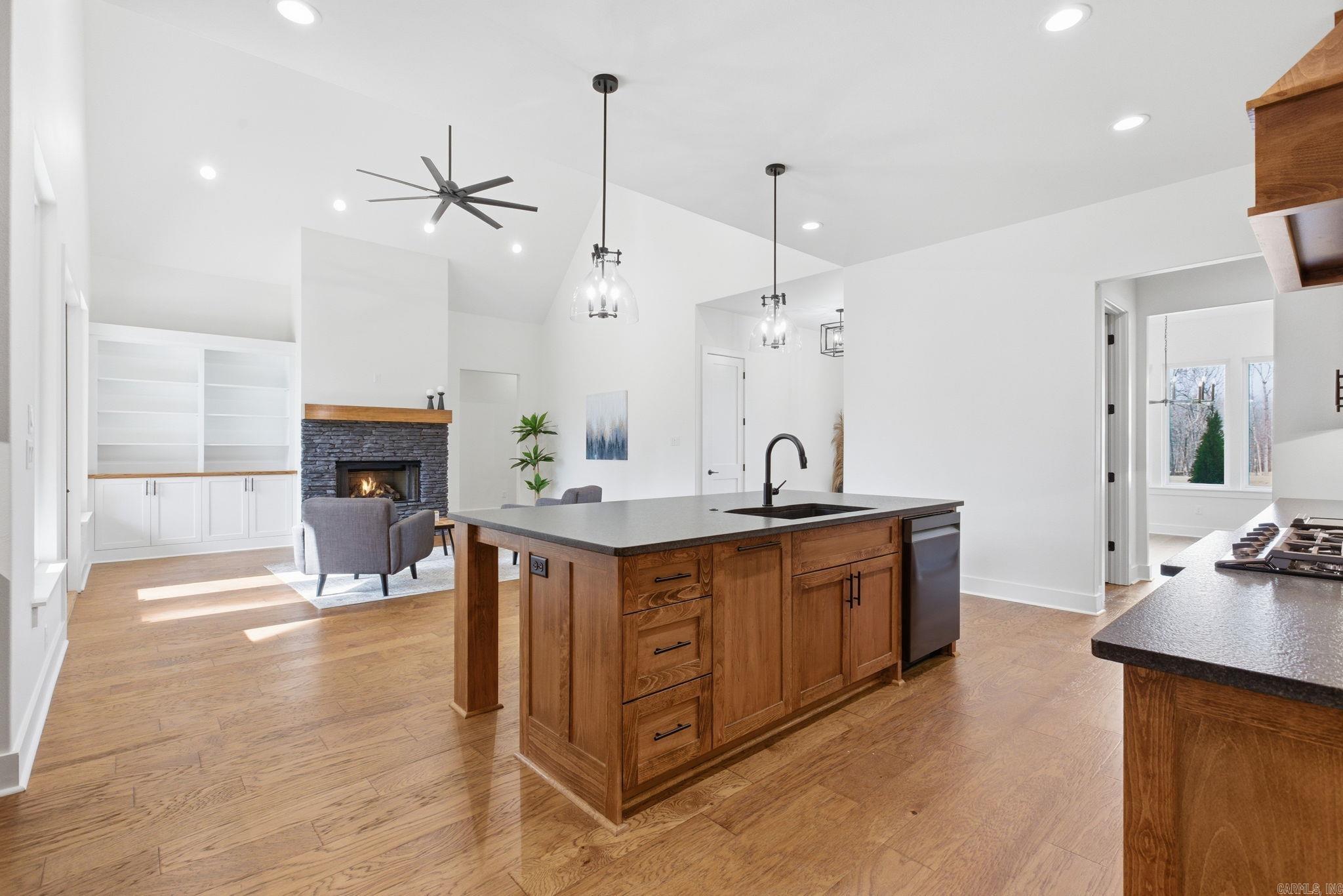 3053 Avilla Manor  Alexander, AR