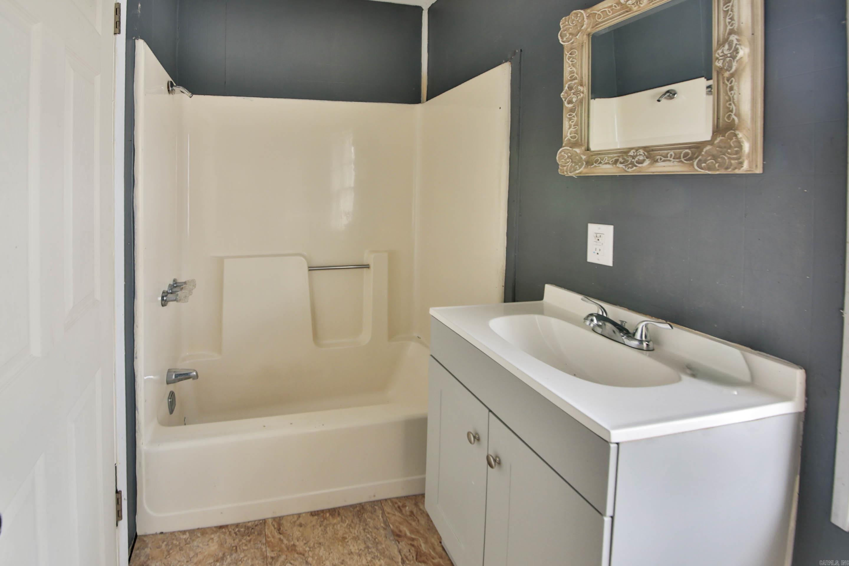 823 Burke Ave  Jonesboro, AR