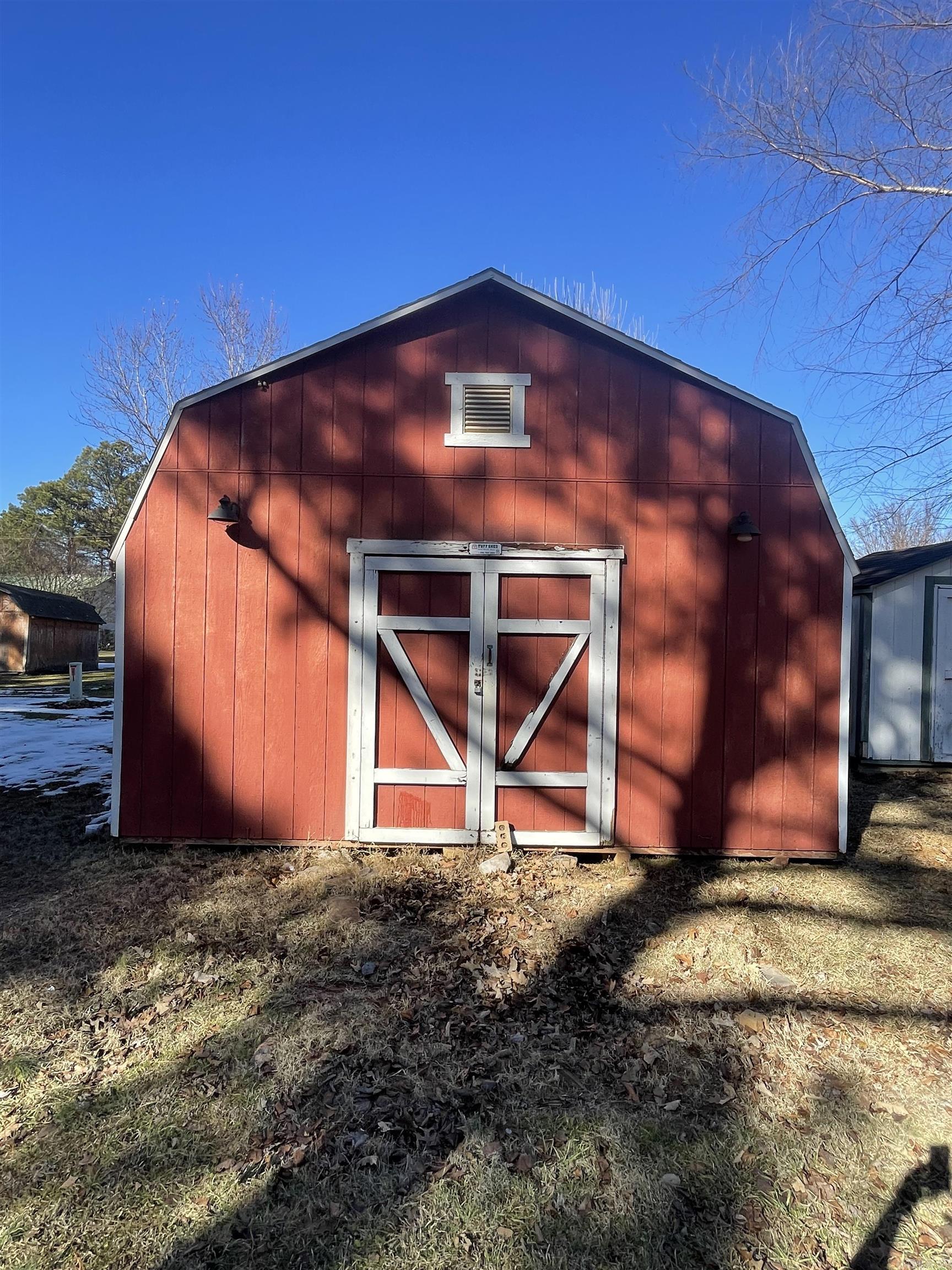 649 South  Weiner, AR