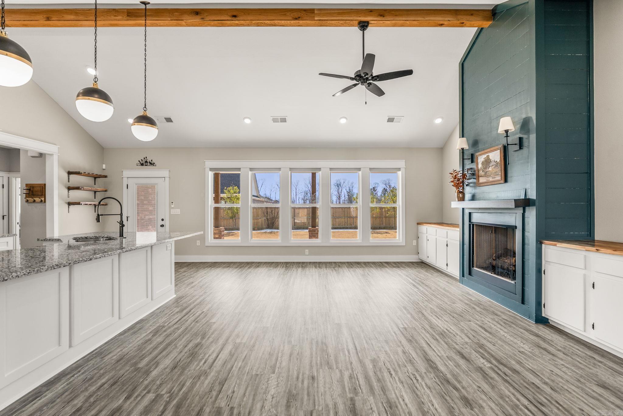 9 Wedgewood Dr  Greenbrier, AR