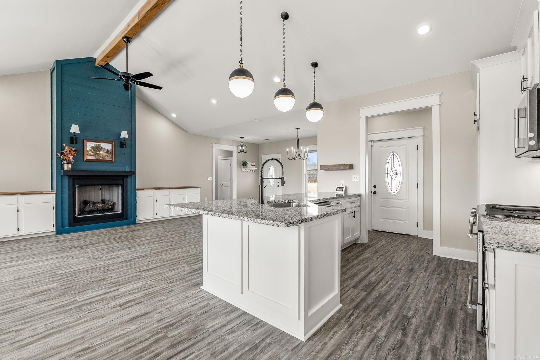 9 Wedgewood Dr  Greenbrier, AR