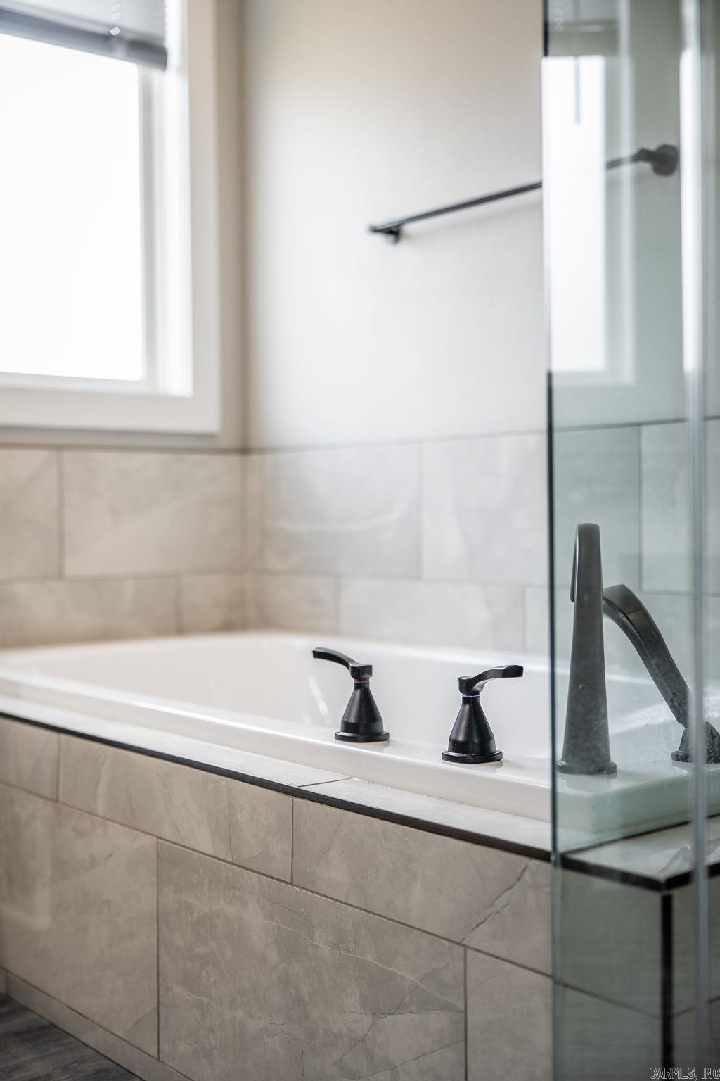 9 Wedgewood Dr  Greenbrier, AR