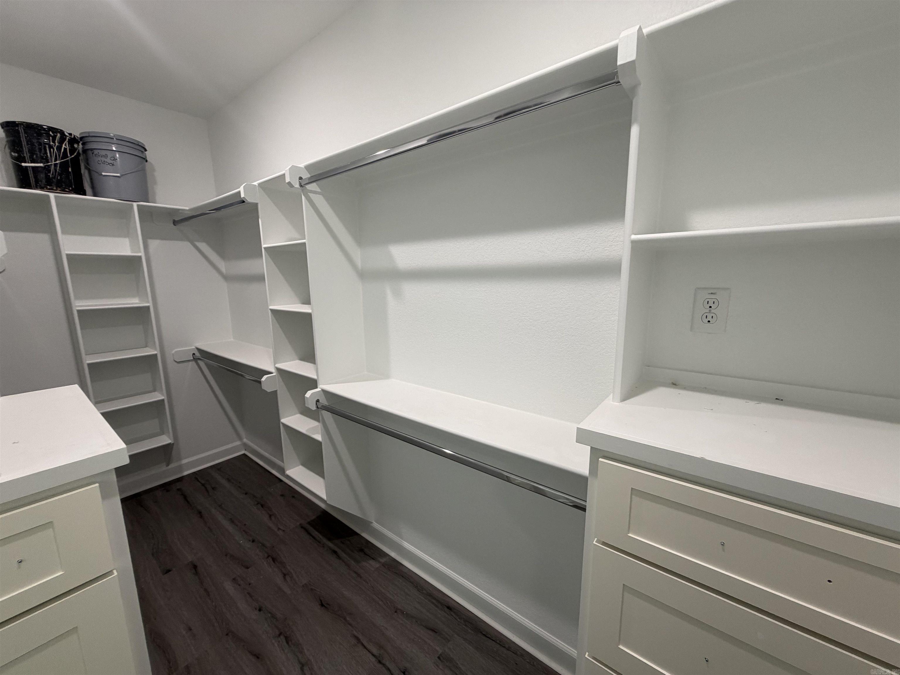 1176 Duke  Bauxite, AR