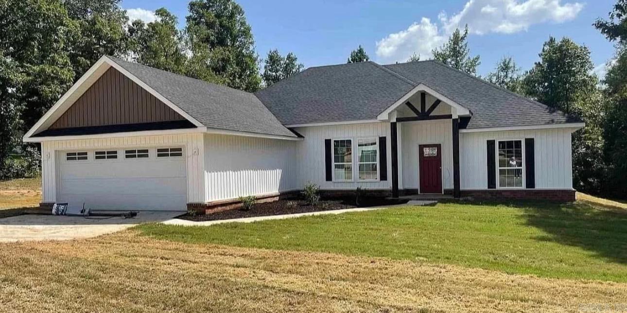 2096 Creekwood Circle  Bauxite, AR