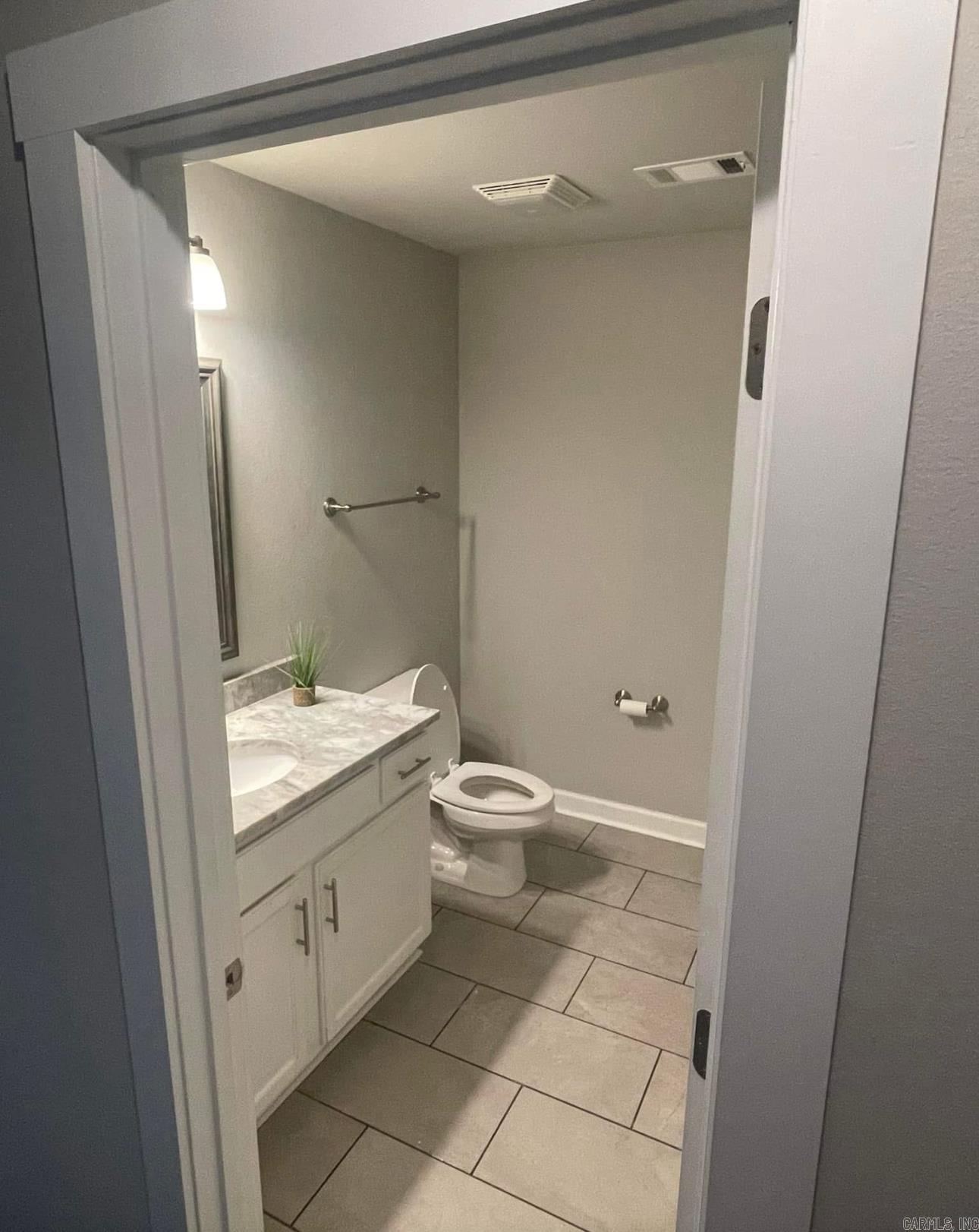 2096 Creekwood Circle  Bauxite, AR