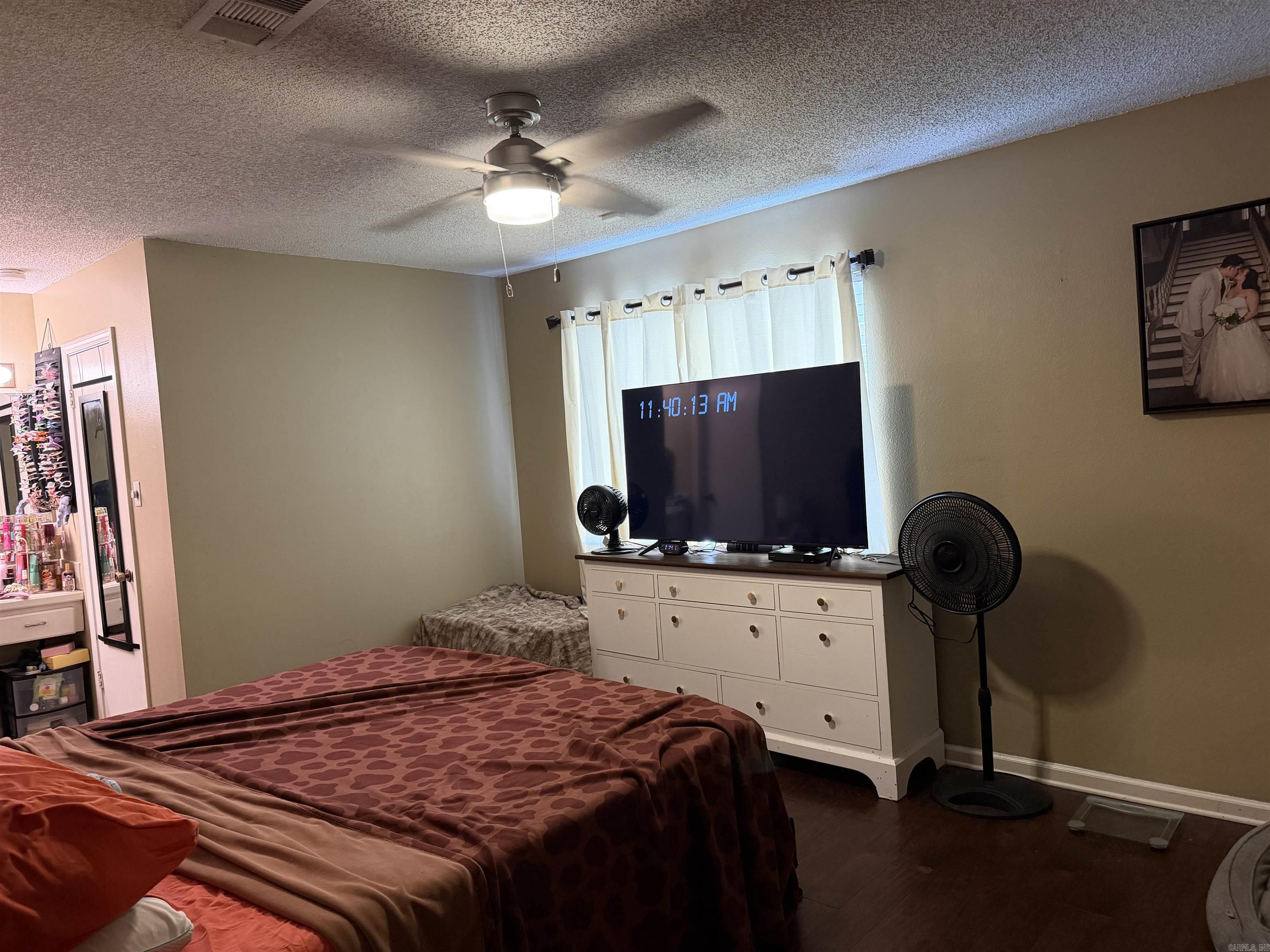 16 independence  White Hall, AR