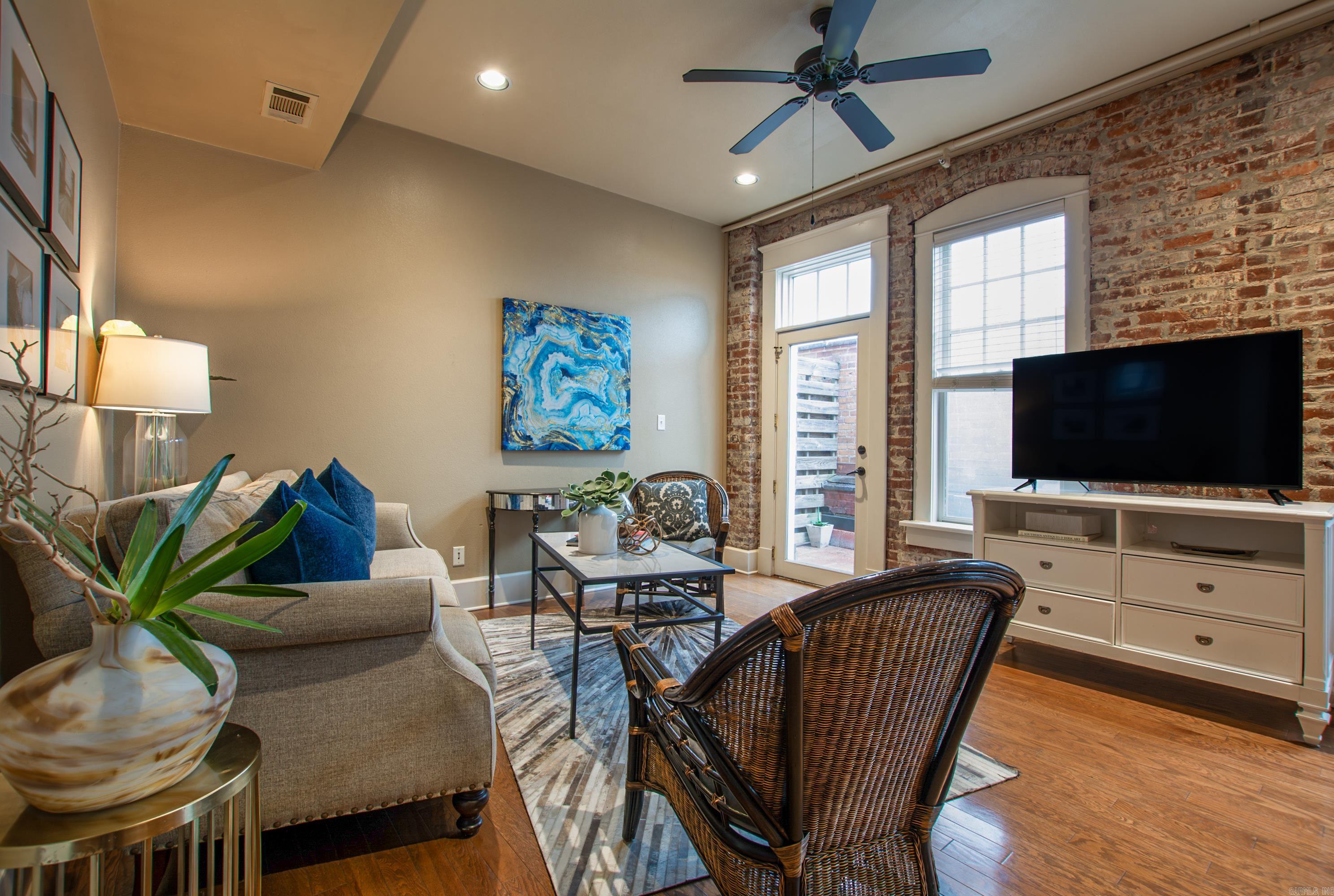 614 Center  Little Rock, AR