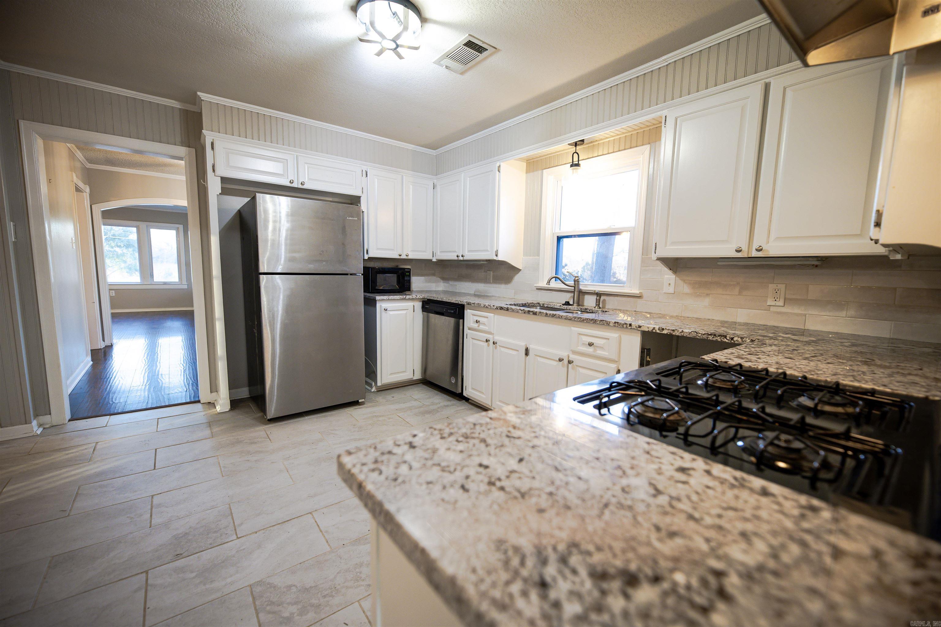 1515 Carroll Rd  Camden, AR