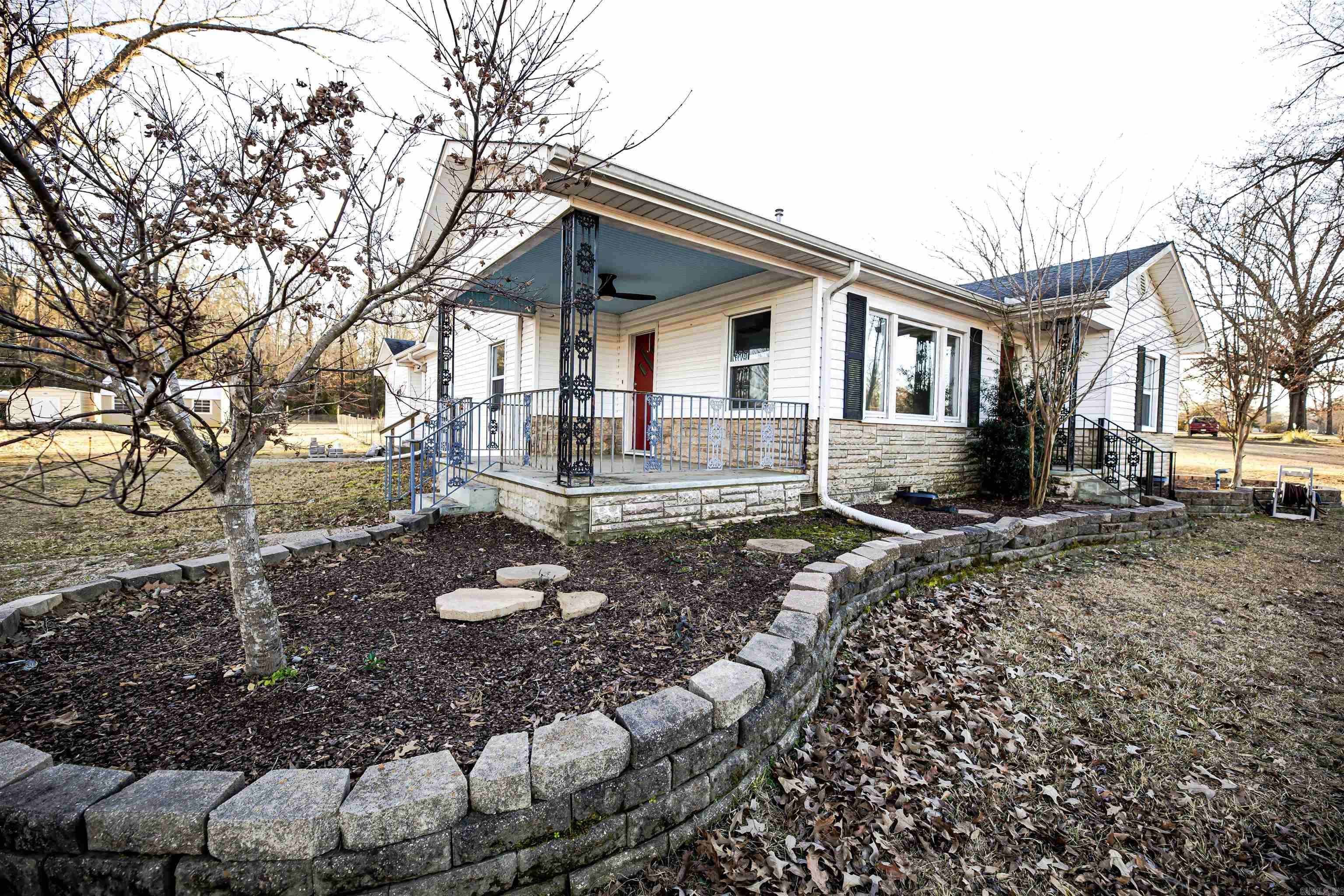 1515 Carroll Rd  Camden, AR